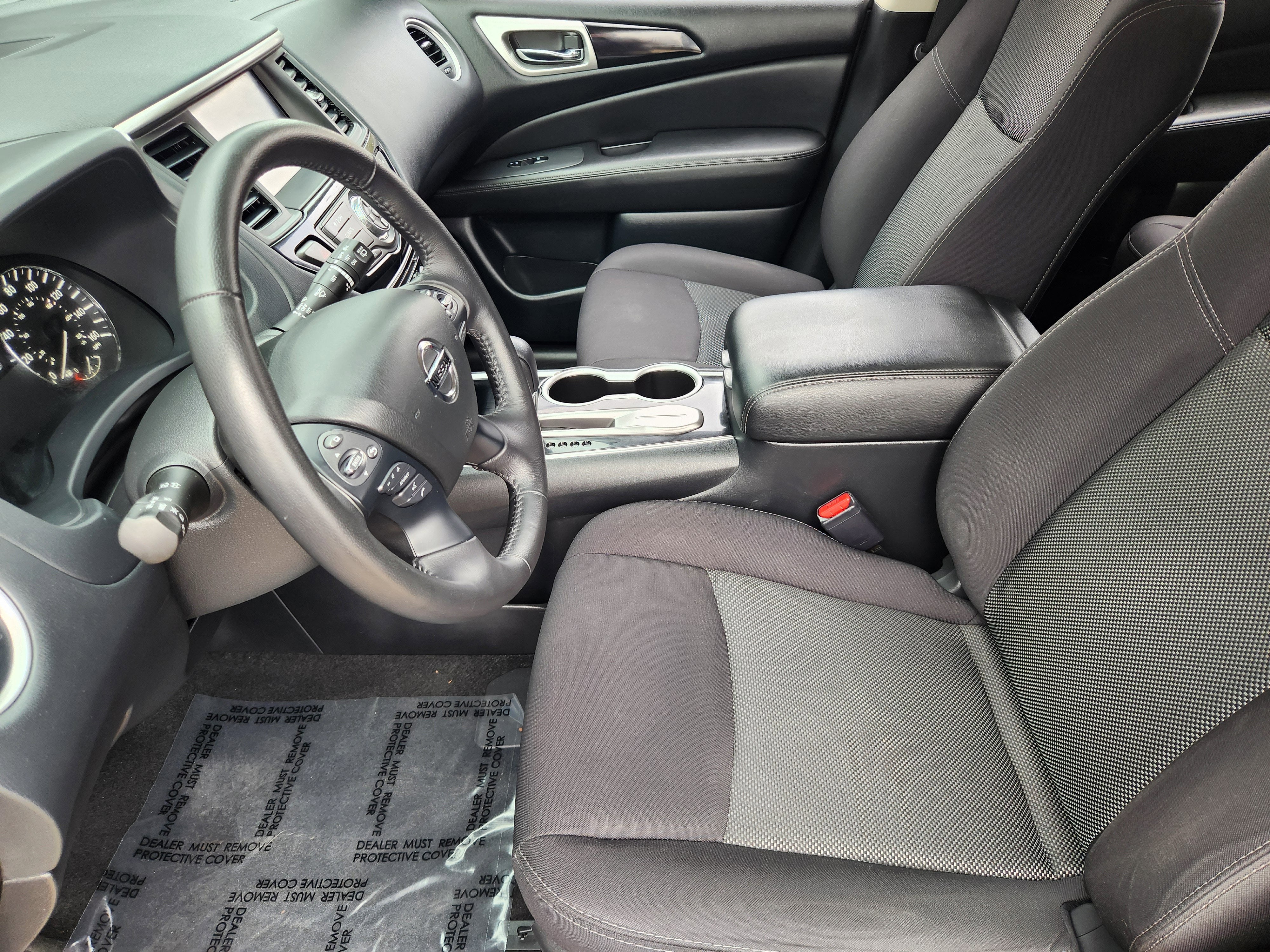 2020 Nissan Pathfinder SV