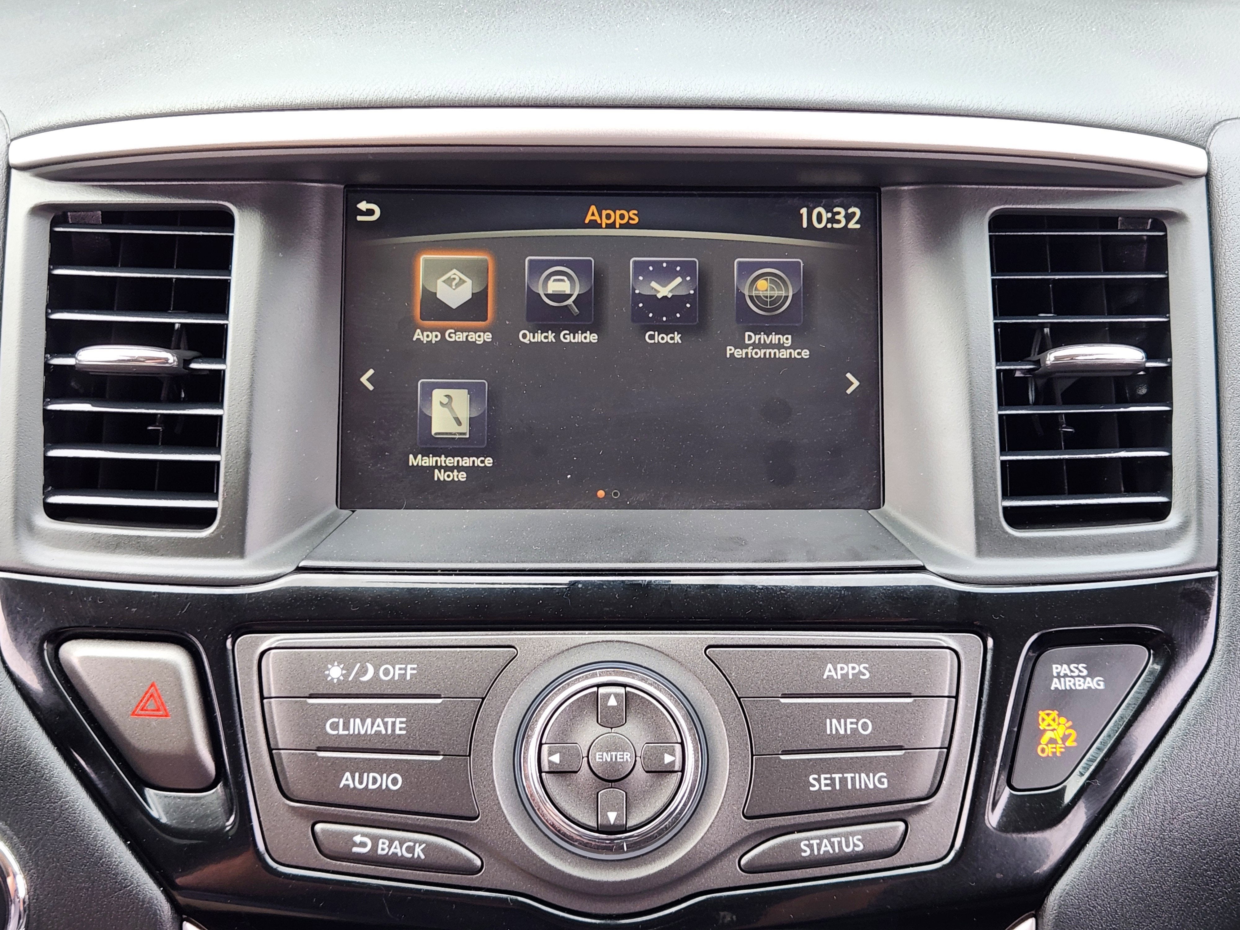 2020 Nissan Pathfinder SV