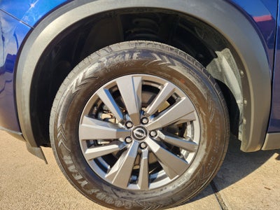 2022 Nissan Pathfinder SV 2WD