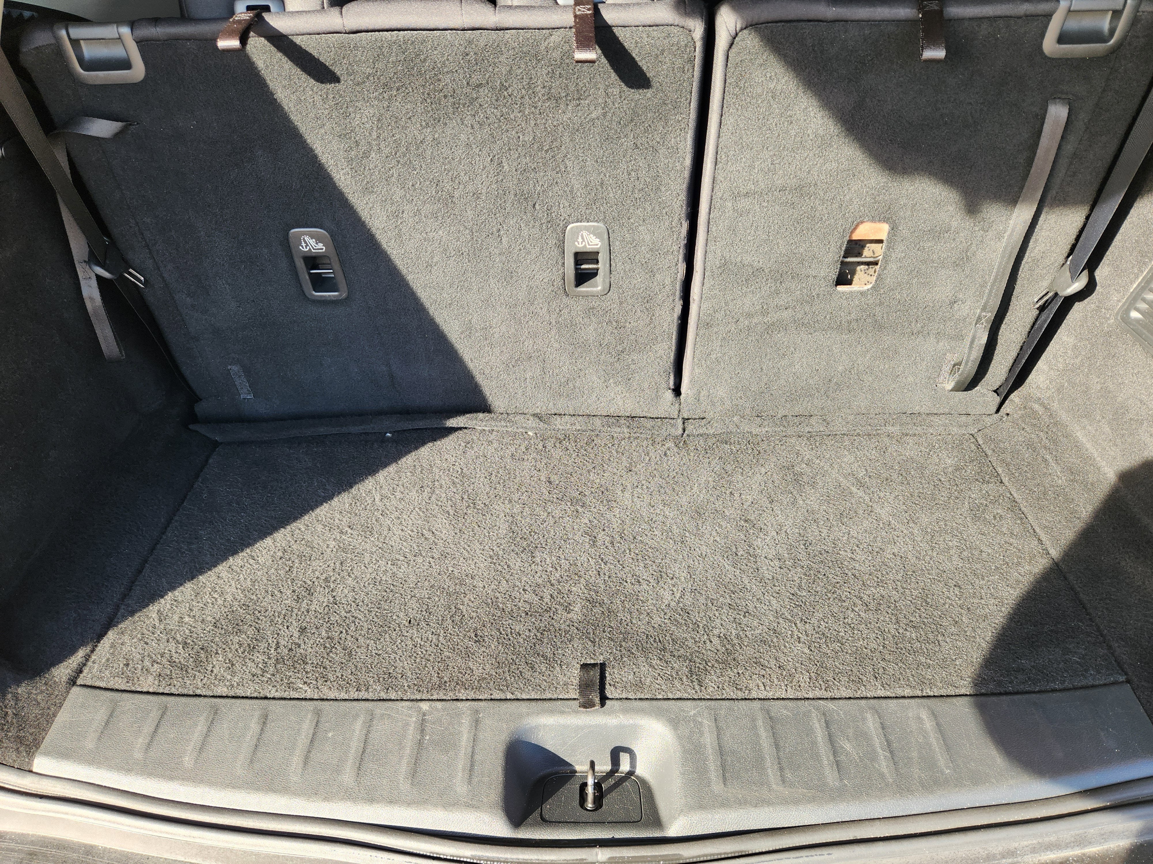 2022 Nissan Pathfinder SV 2WD