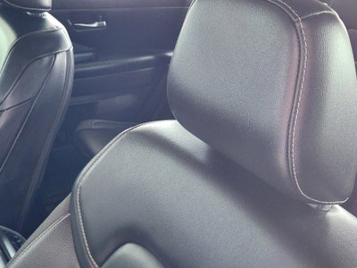 2023 Nissan Pathfinder SL FWD