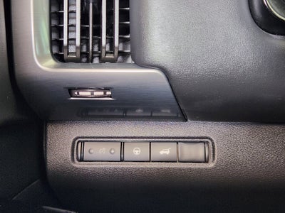 2023 Nissan Pathfinder SL FWD