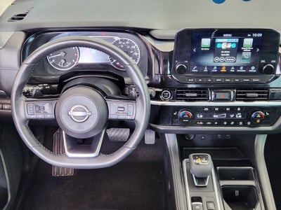 2023 Nissan Pathfinder SL FWD