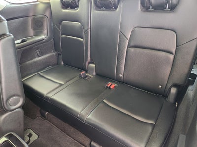 2023 Nissan Pathfinder SL FWD