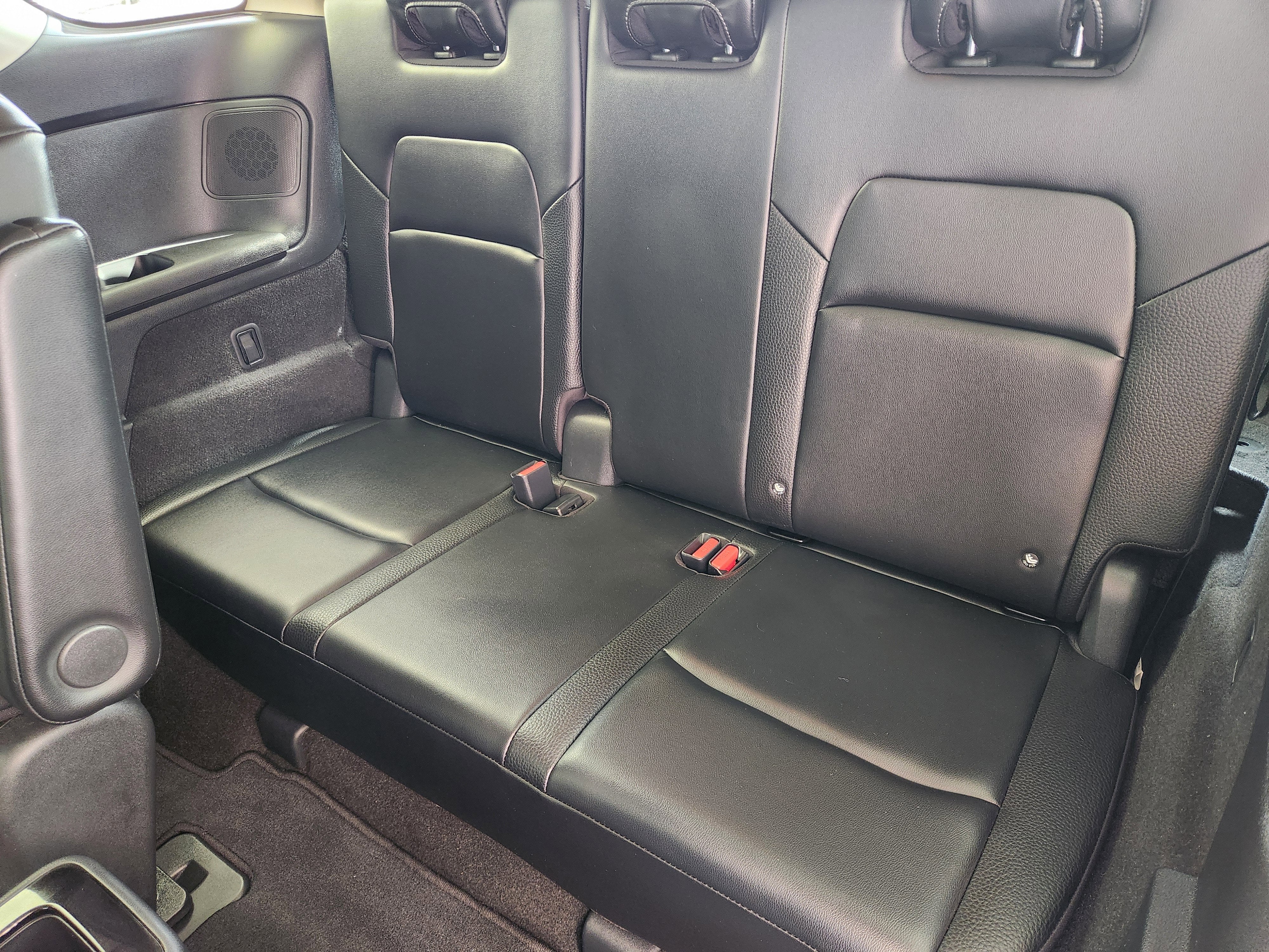 2023 Nissan Pathfinder SL FWD