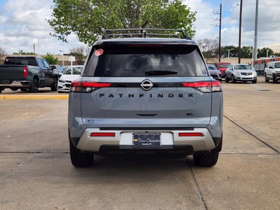 2023 Nissan Pathfinder SL FWD