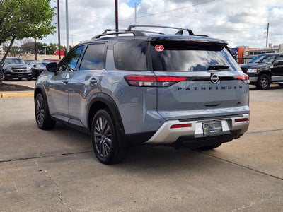 2023 Nissan Pathfinder SL FWD