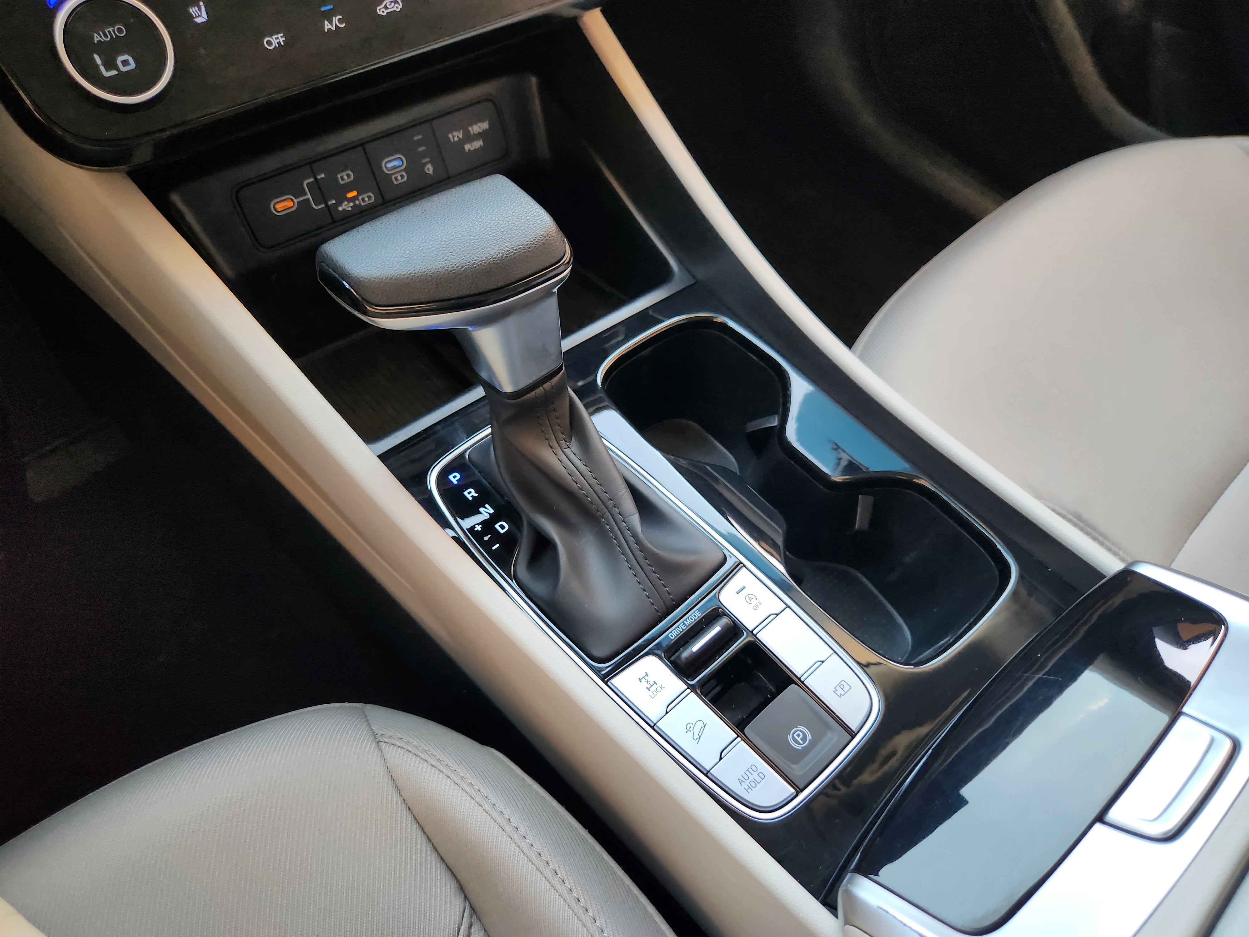2025 Hyundai Tucson SEL - Photo 19