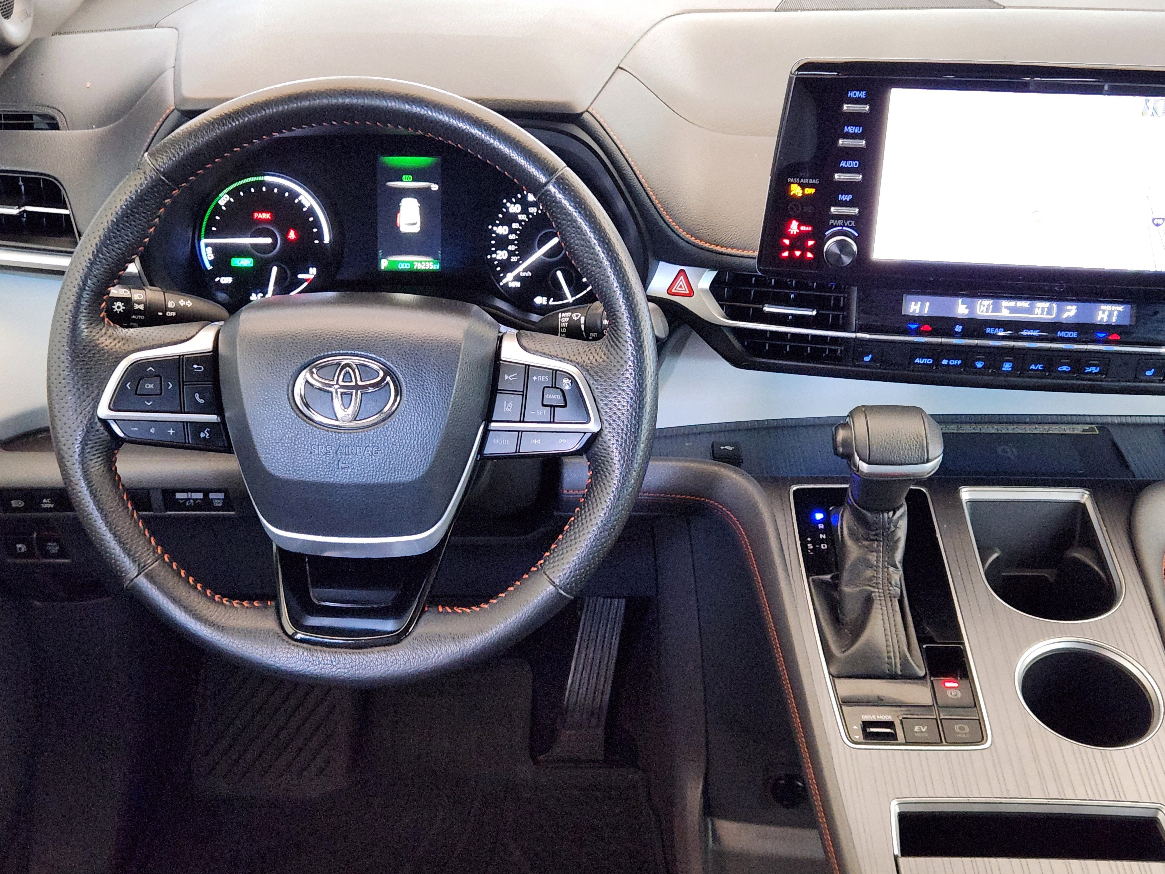 2022 Toyota Sienna XSE