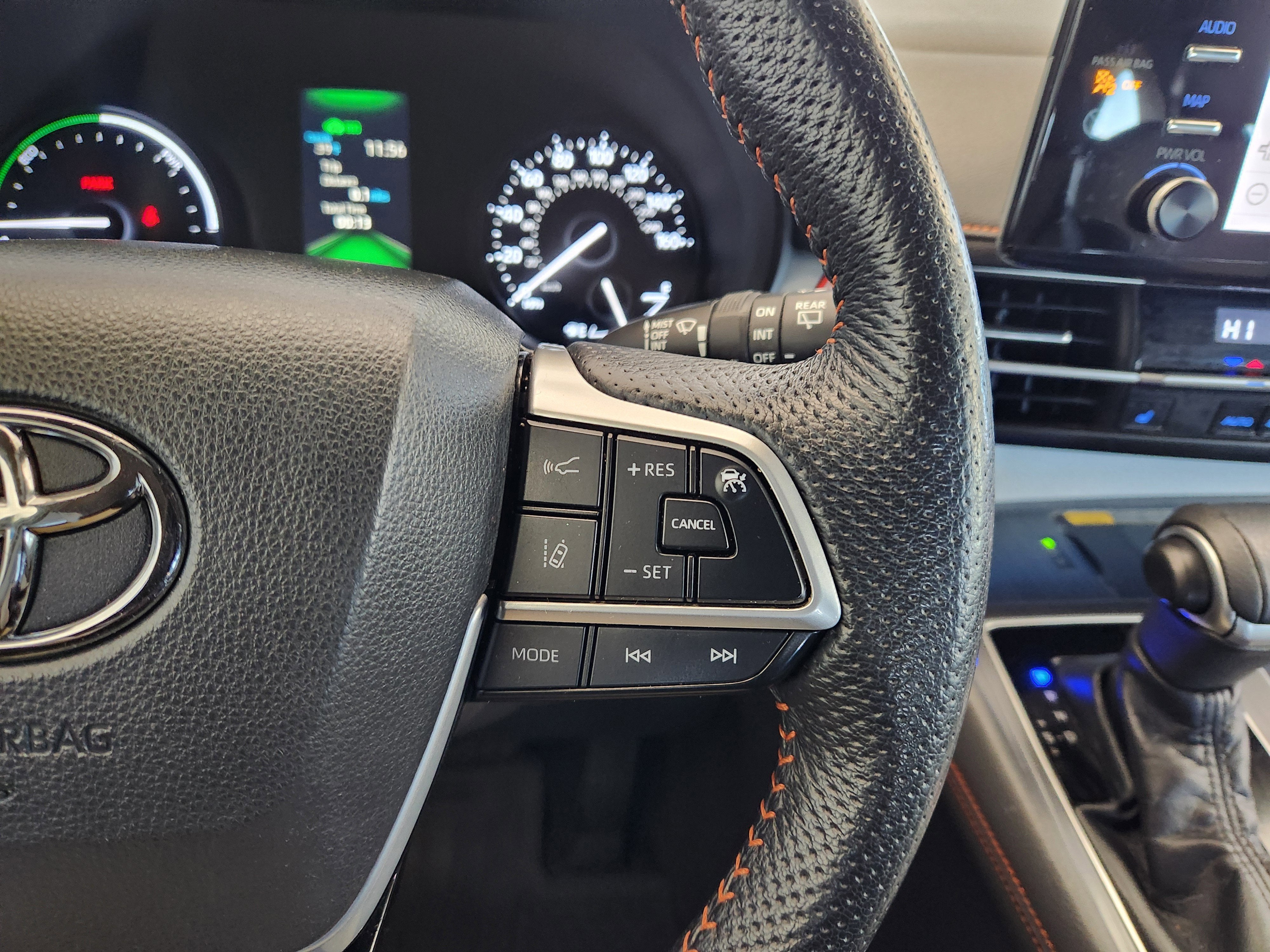 2022 Toyota Sienna XSE