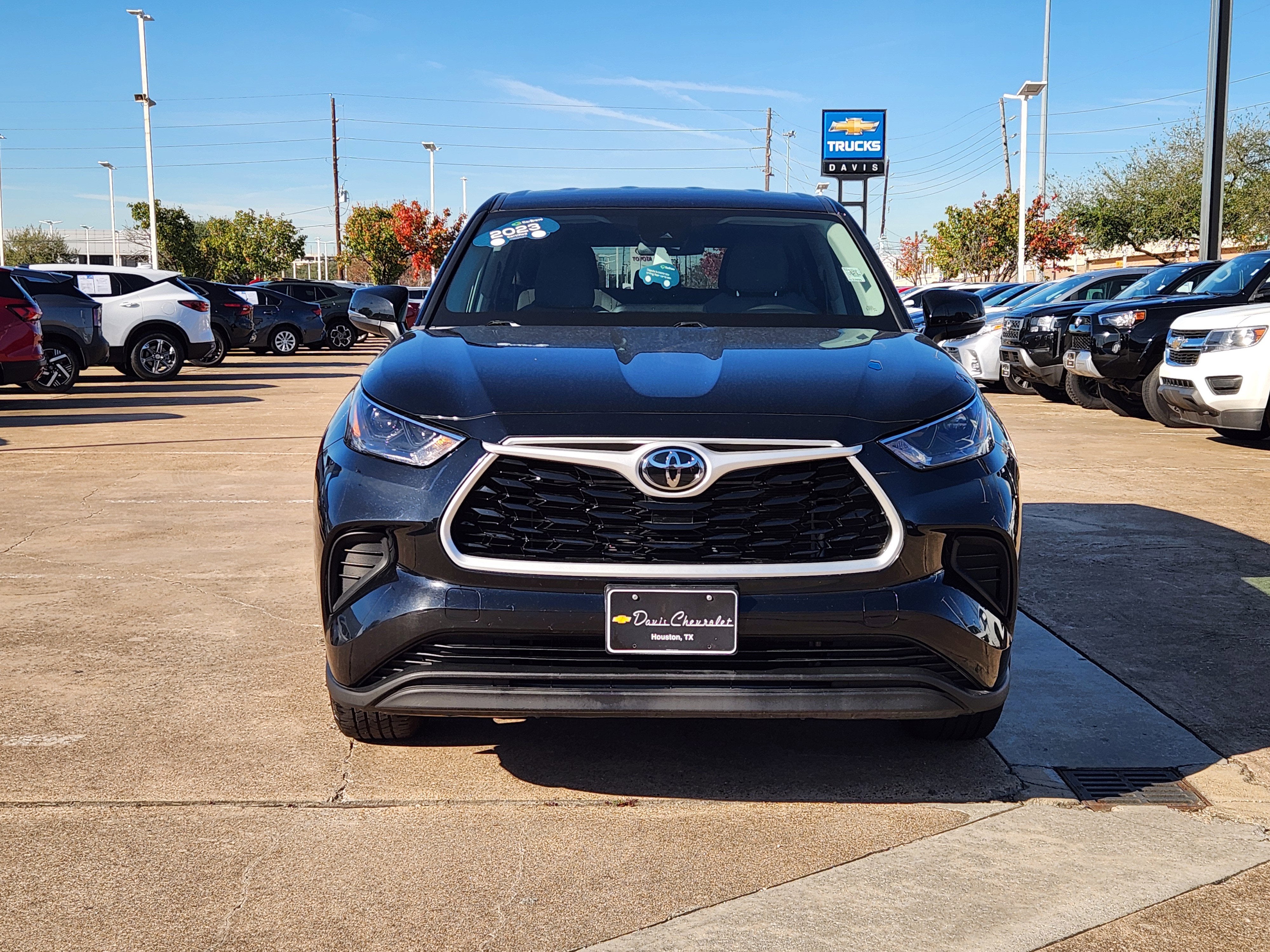 2023 Toyota Highlander L