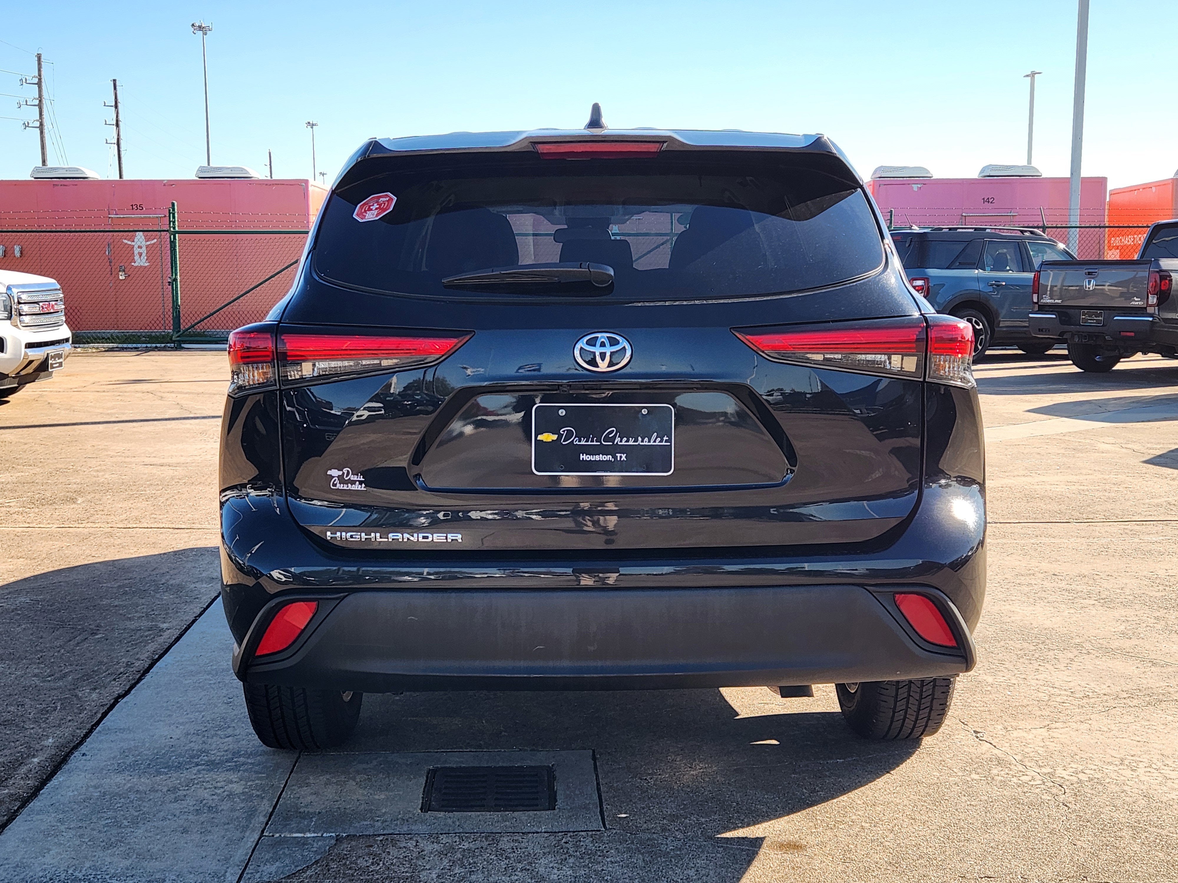 2023 Toyota Highlander L