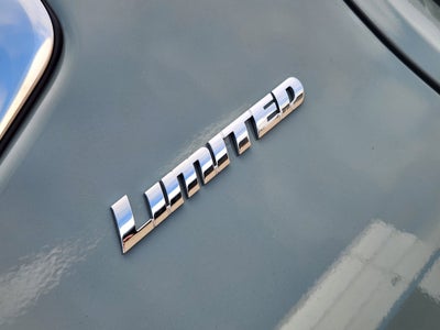 2026 Toyota Tundra Limited CrewMax 5.5' Bed