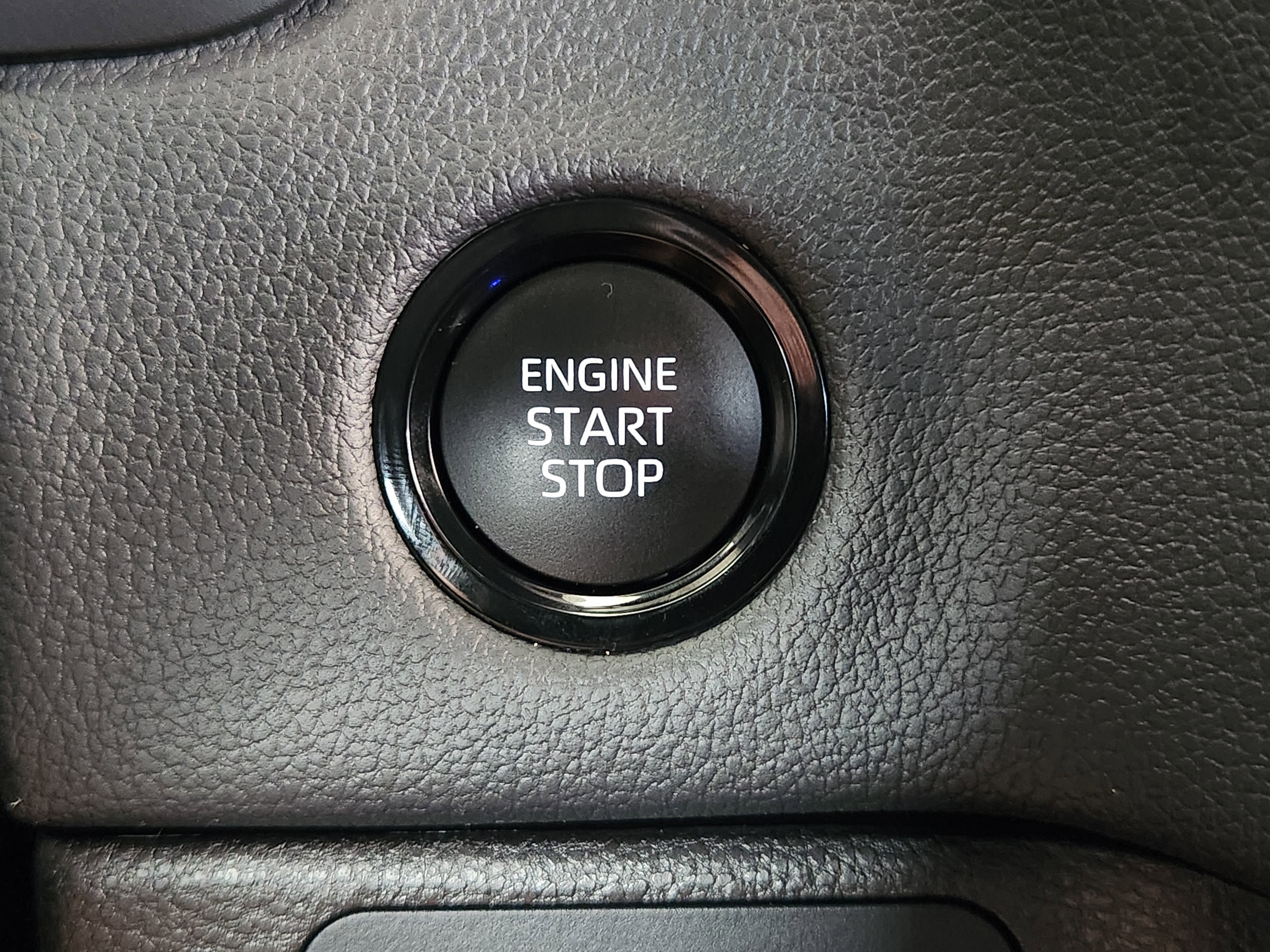 2026 Toyota Tundra Limited CrewMax 5.5' Bed