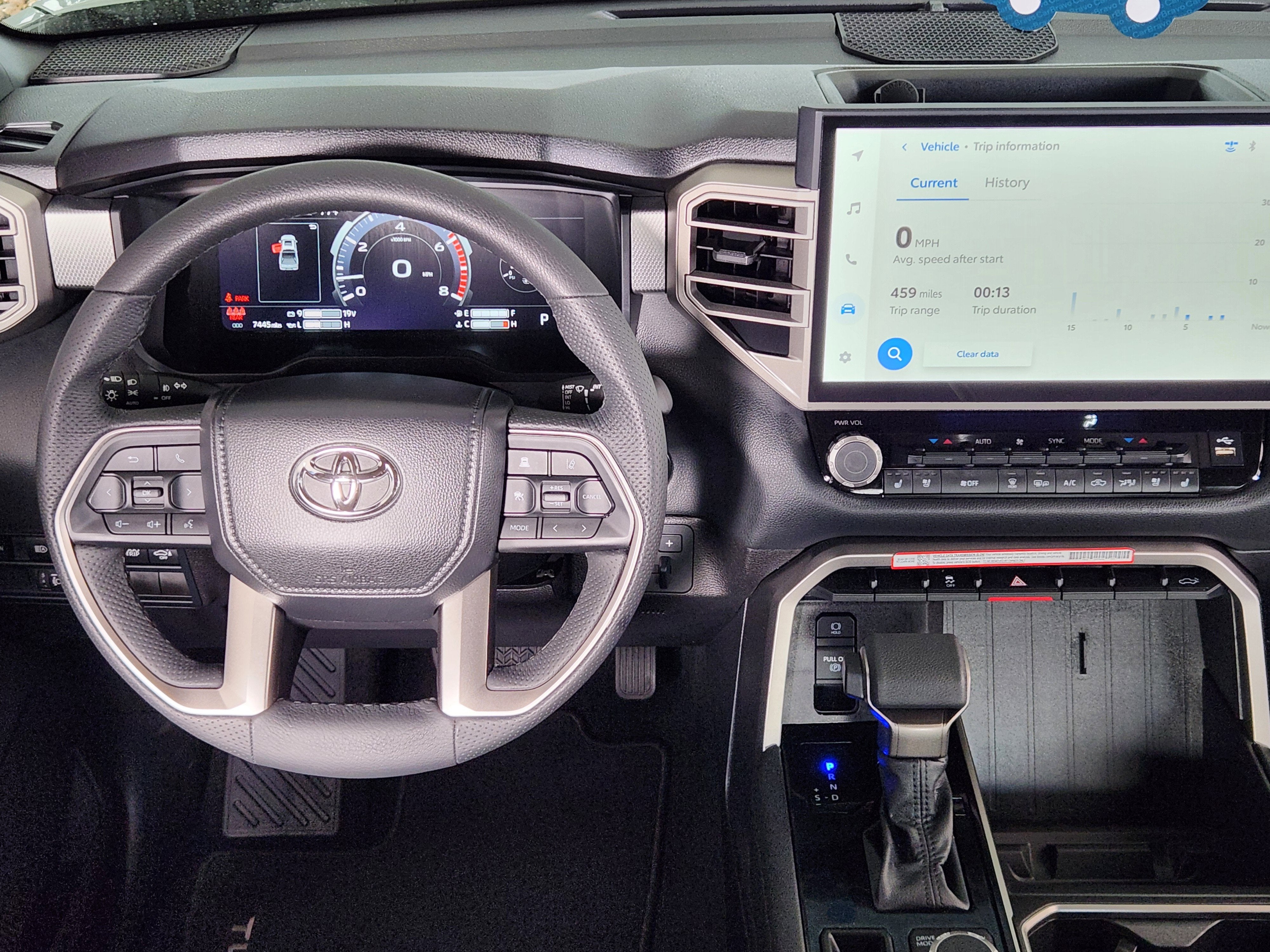 2026 Toyota Tundra Limited CrewMax 5.5' Bed