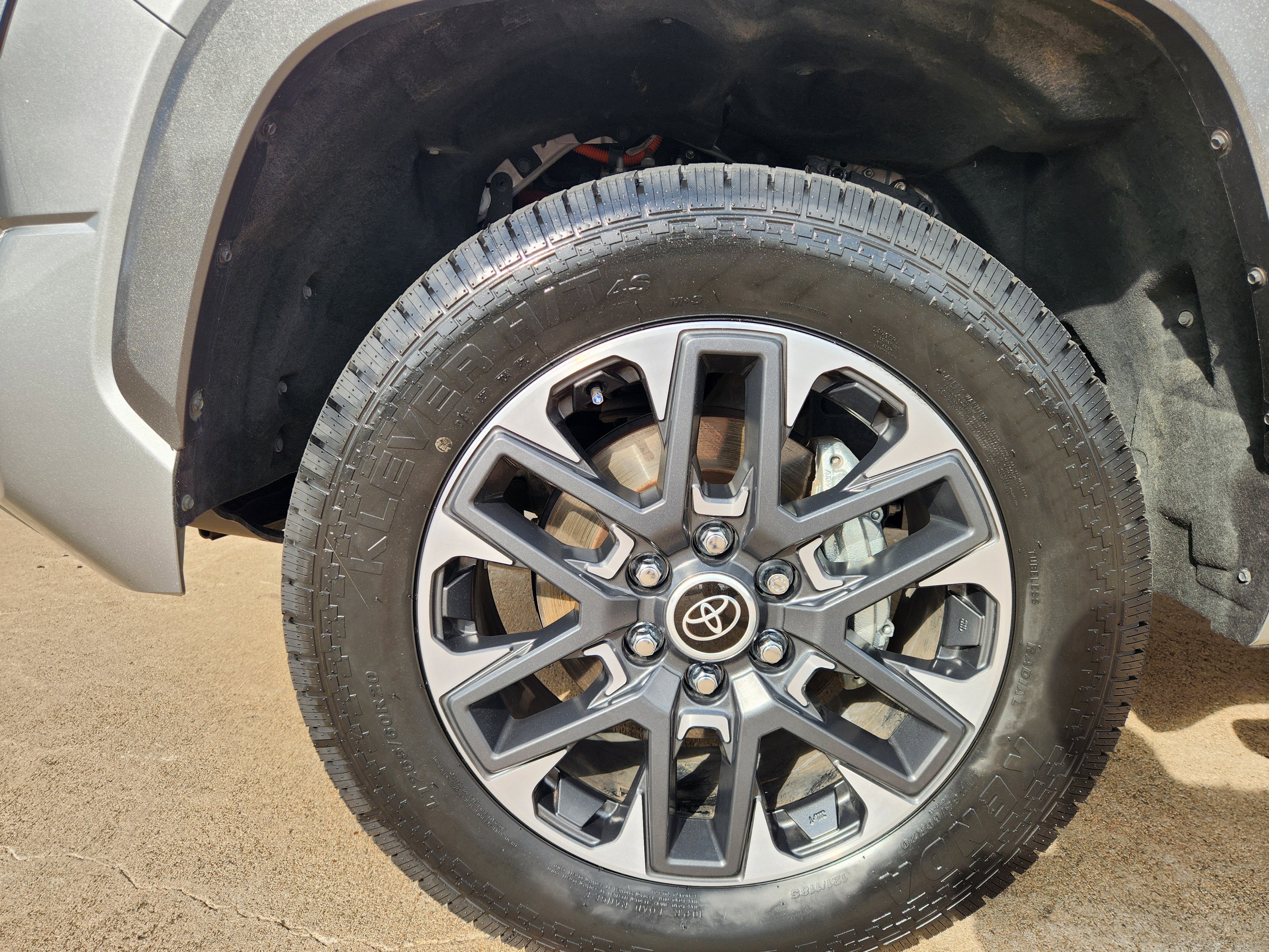 2024 Toyota Tundra Hybrid Limited 4WD