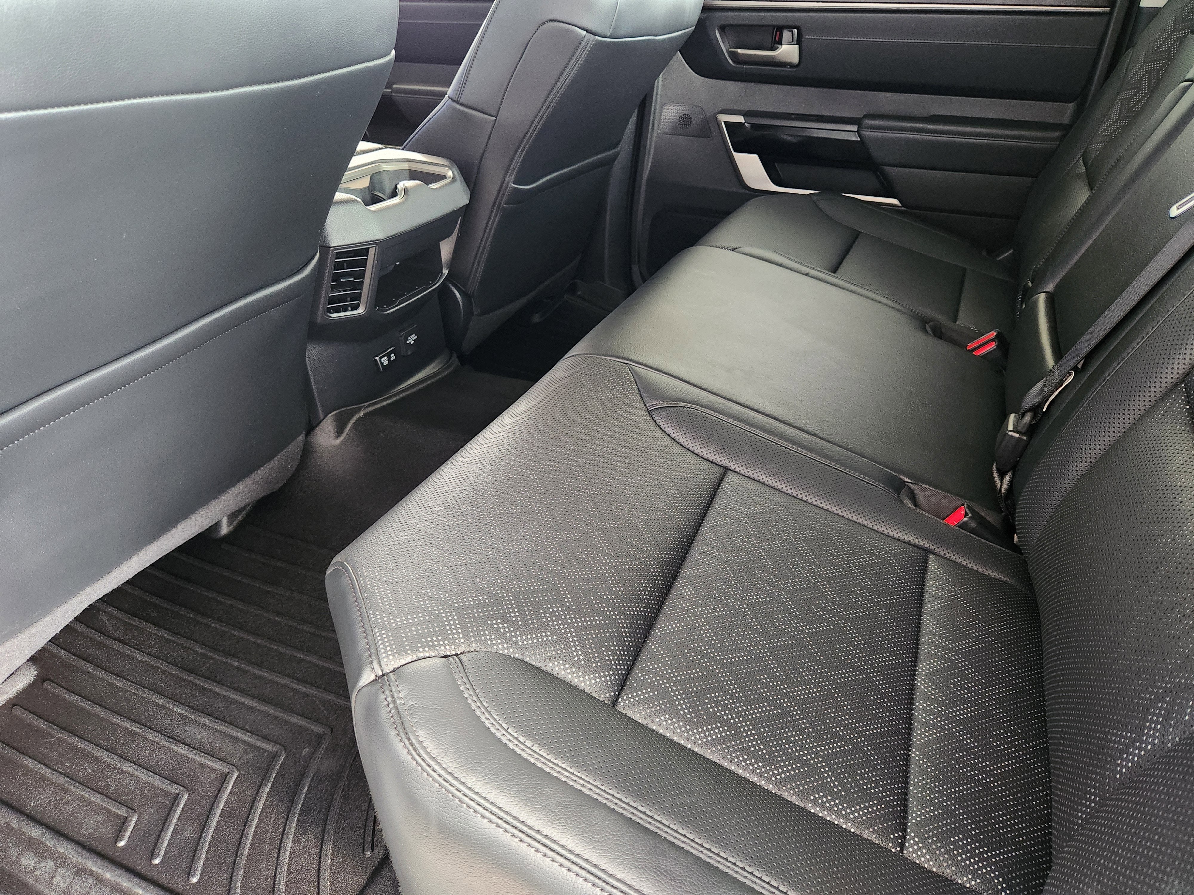 2024 Toyota Tundra Hybrid Limited 4WD