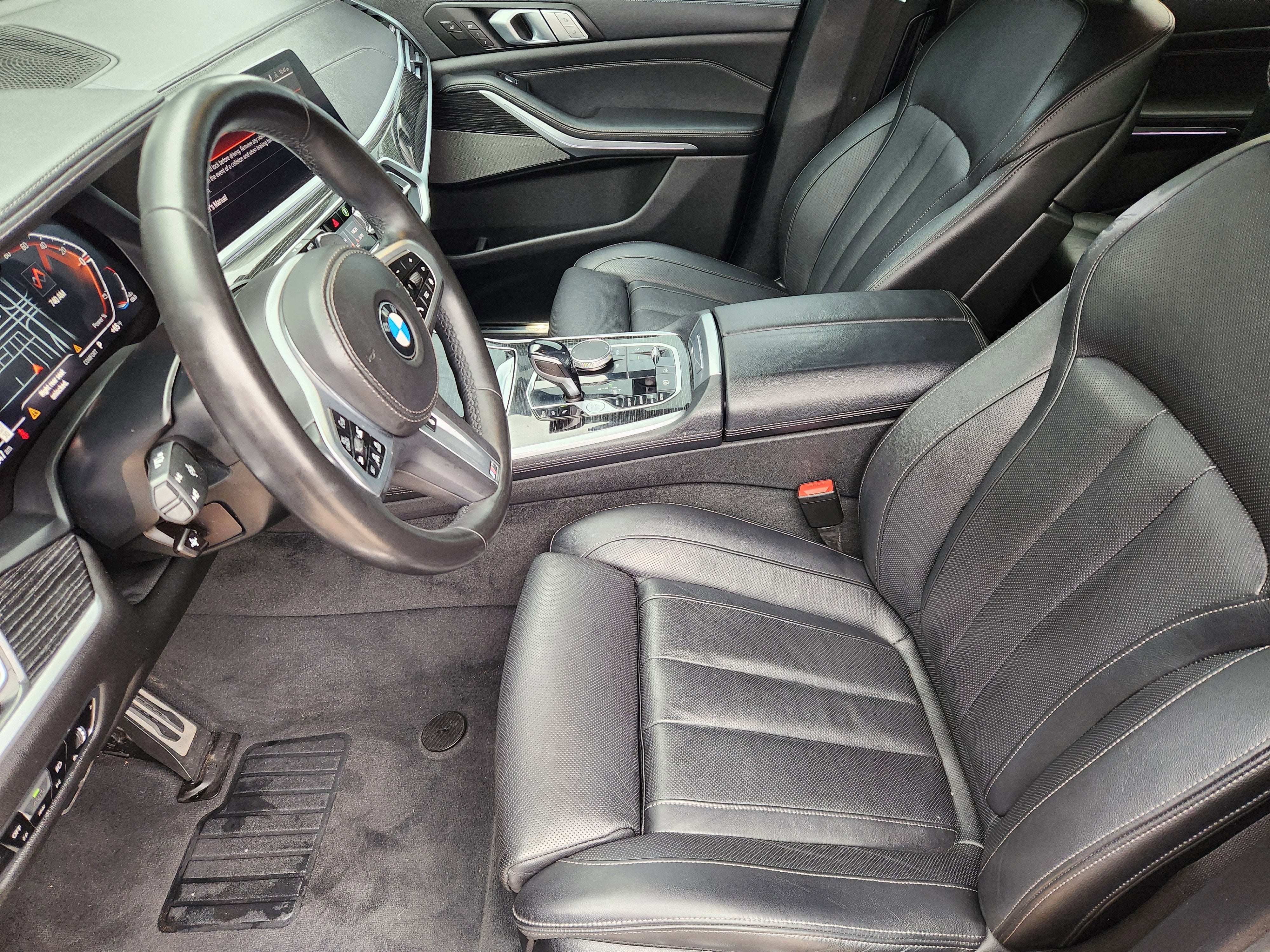 2021 BMW X7 xDrive40i