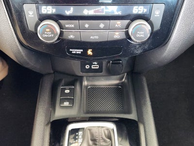 2022 Nissan Rogue Sport SL AWD Xtronic CVT