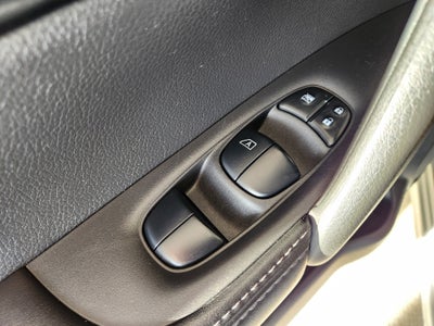 2022 Nissan Rogue Sport SL AWD Xtronic CVT