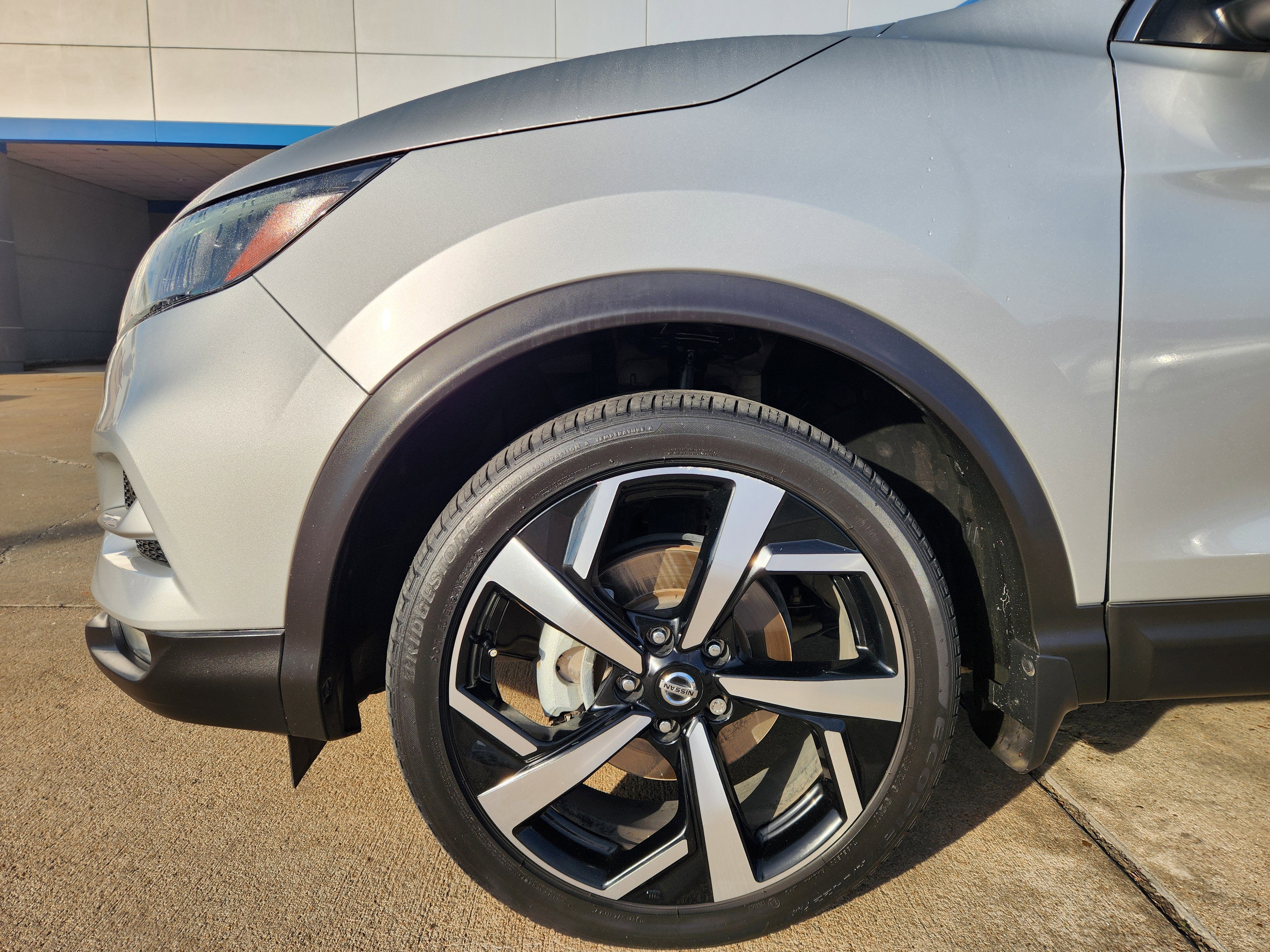 2022 Nissan Rogue Sport SL AWD Xtronic CVT