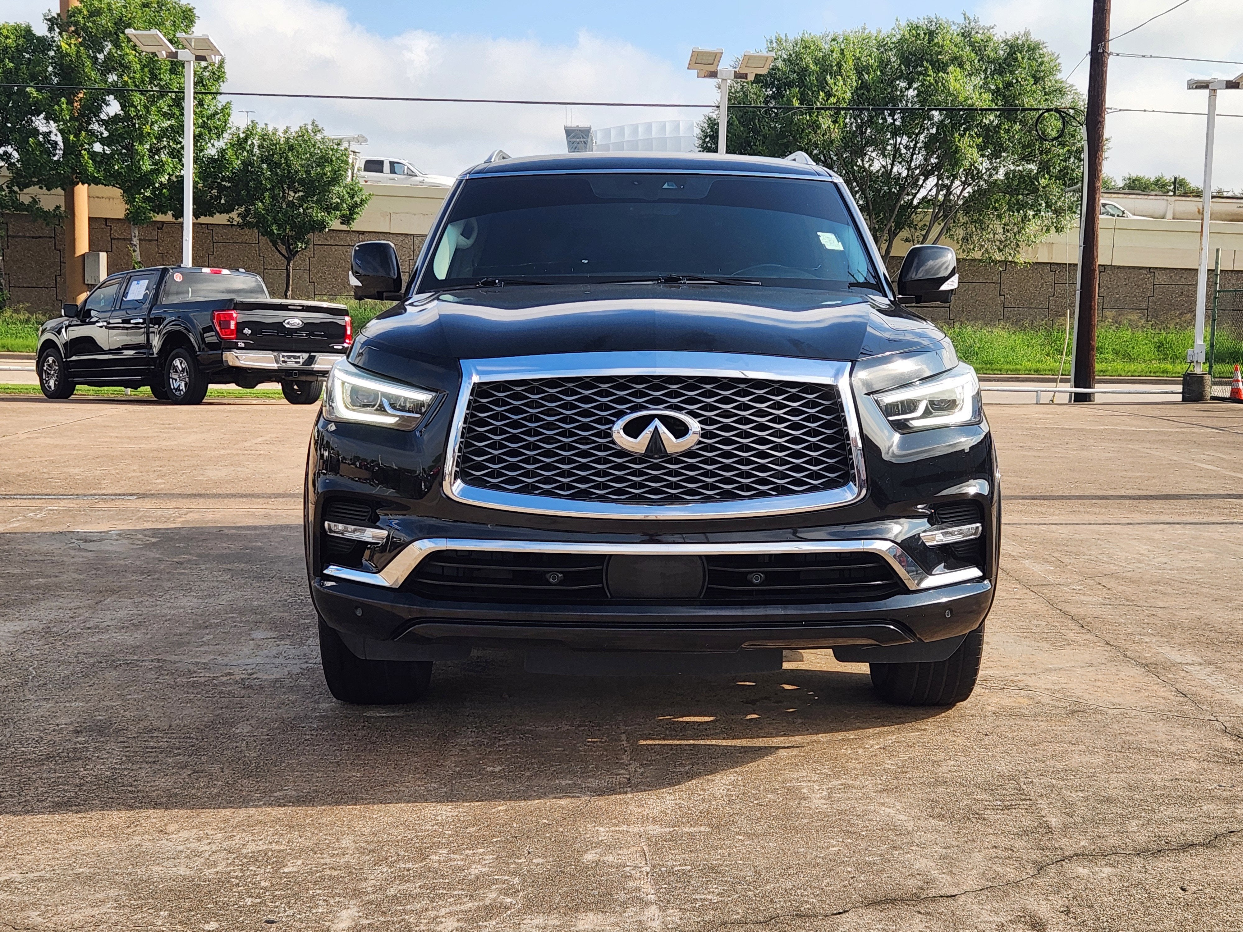 2020 INFINITI QX80 LUXE