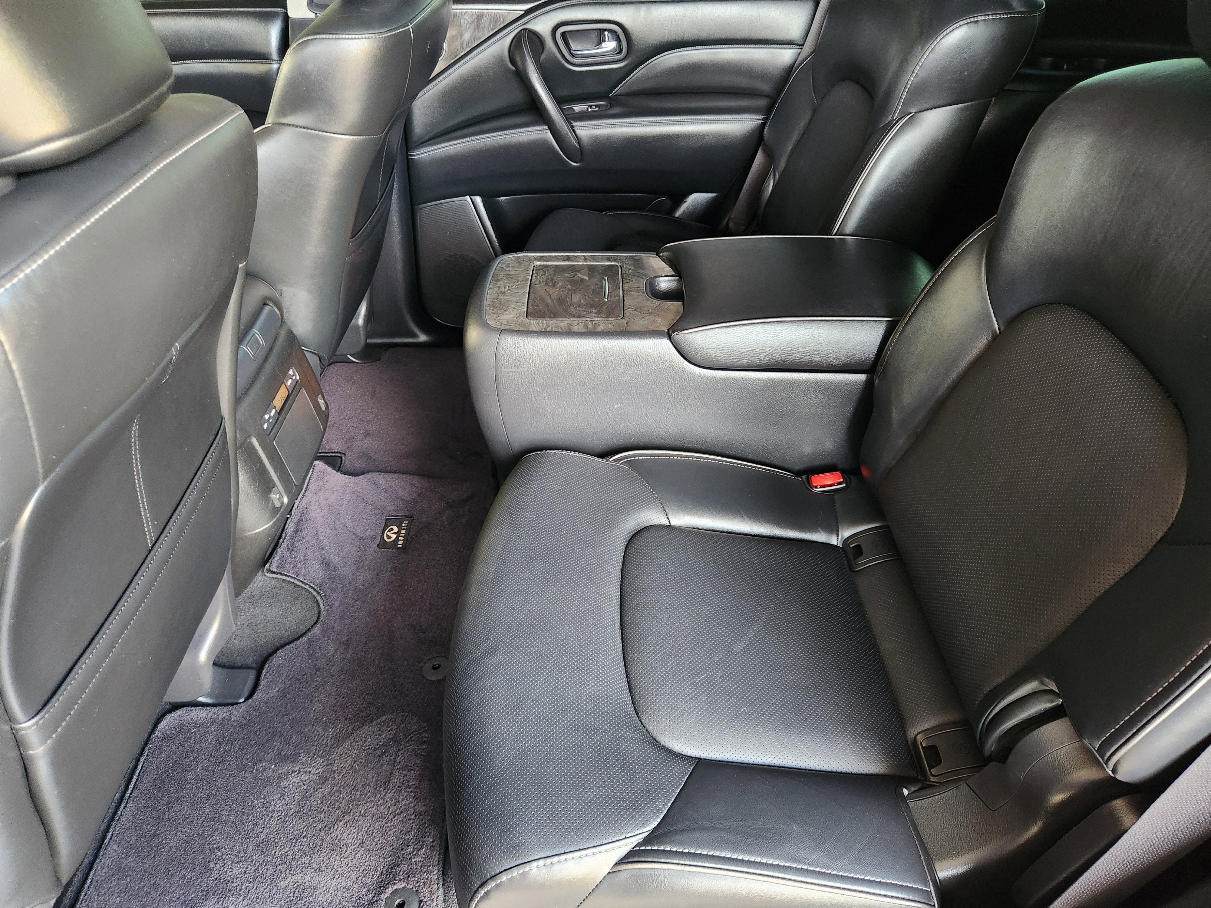 2020 INFINITI QX80 LUXE