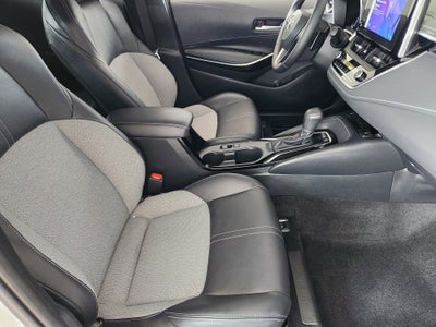 2025 Toyota Corolla Hatchback XSE