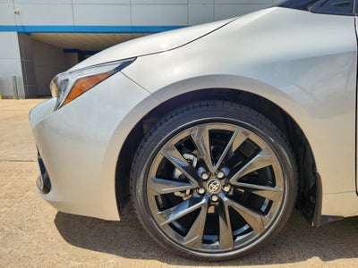 2025 Toyota Corolla Hatchback XSE