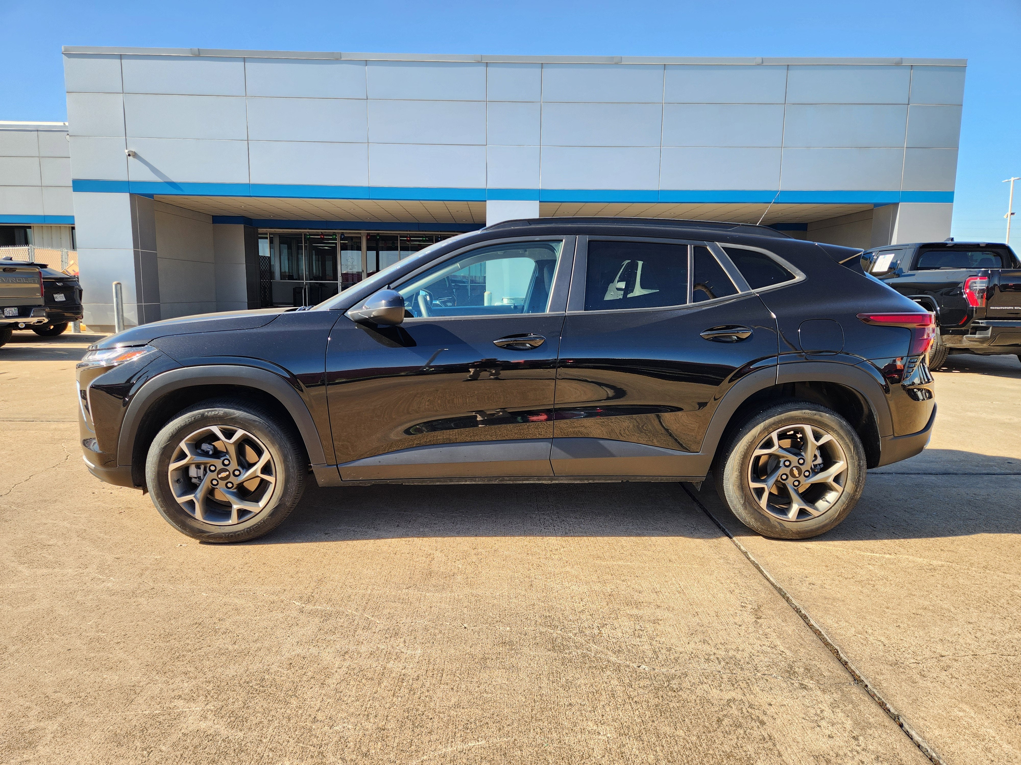 2024 Chevrolet Trax LT