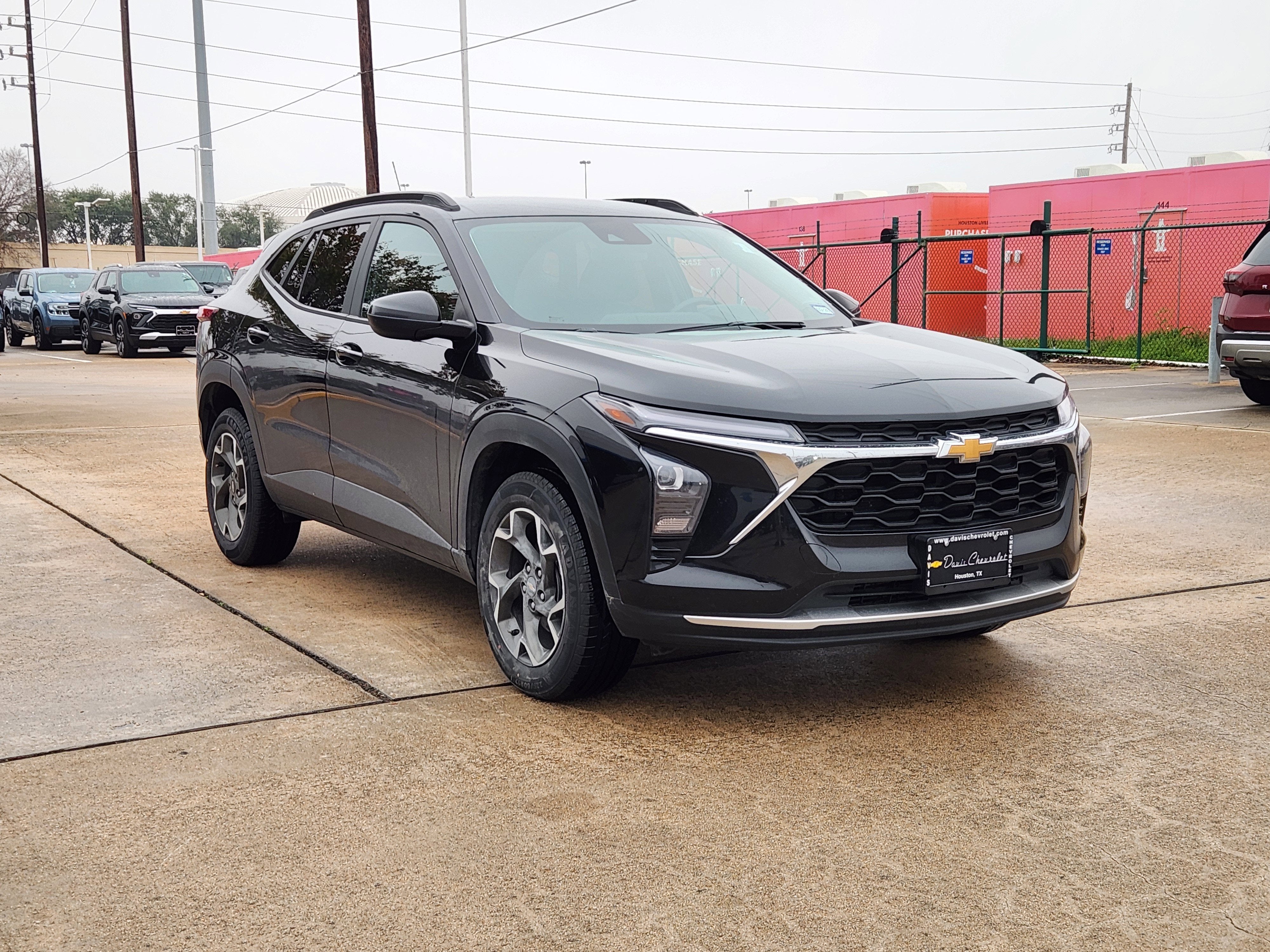 2024 Chevrolet Trax LT