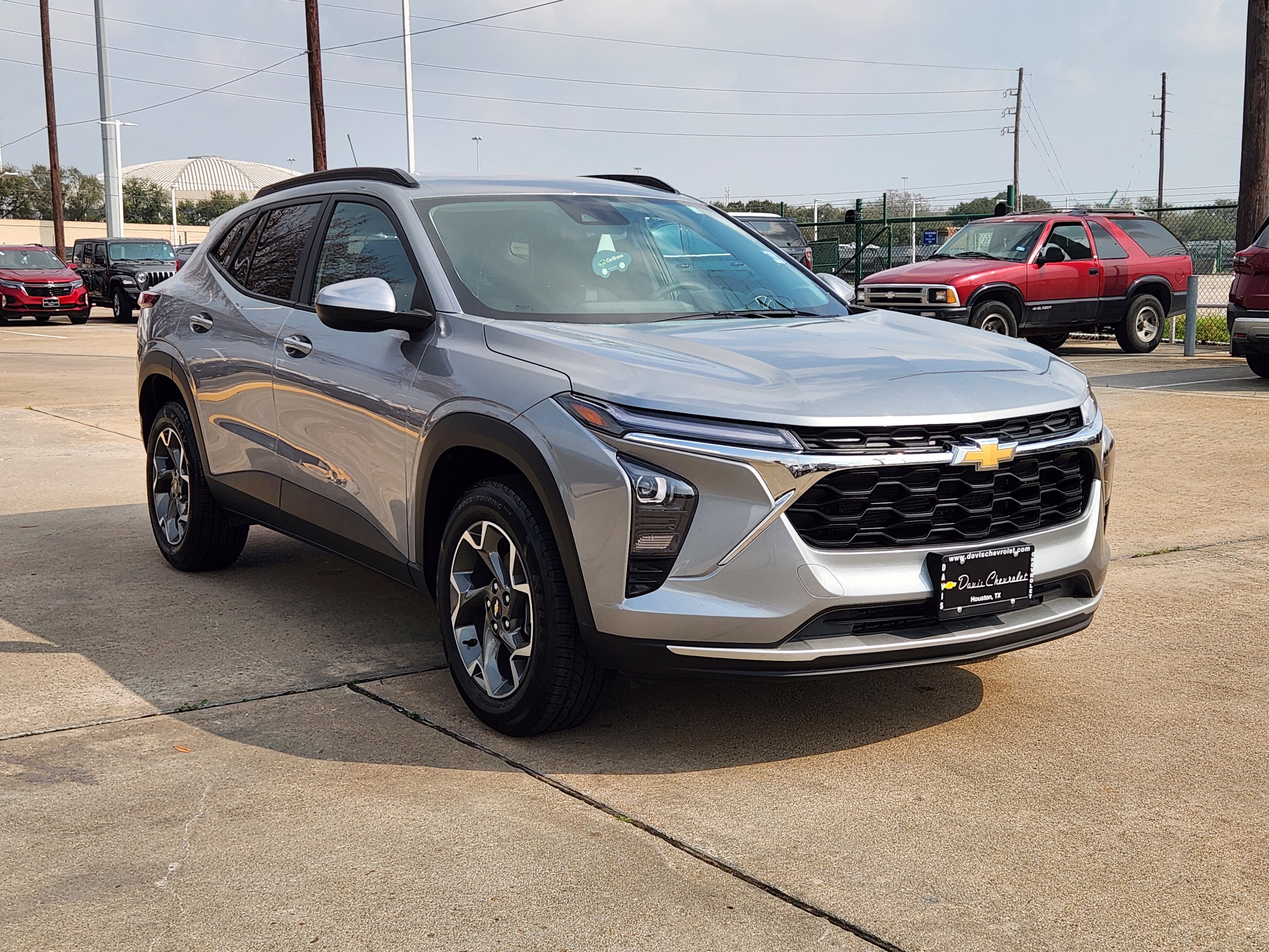 2024 Chevrolet Trax LT