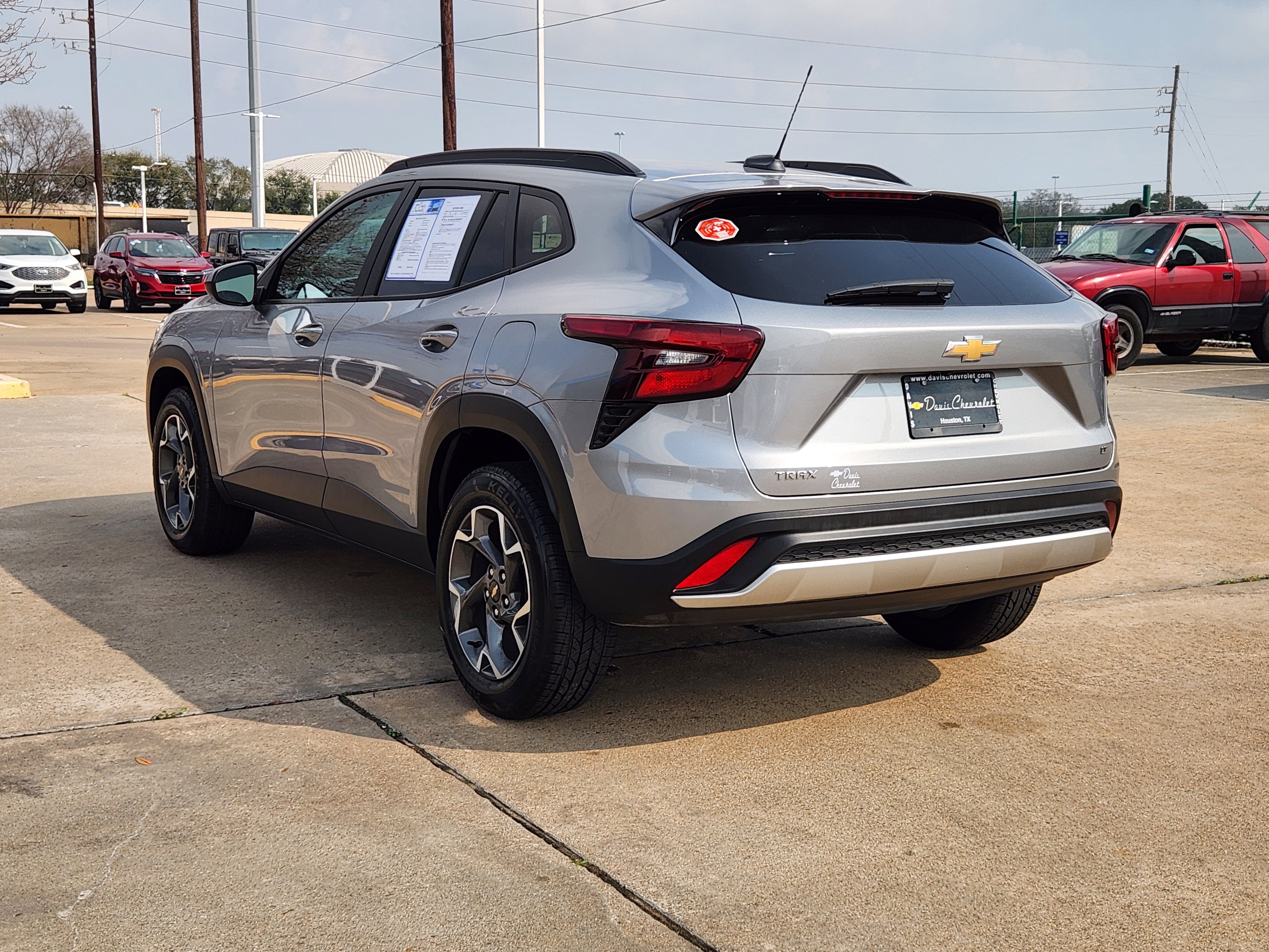 2024 Chevrolet Trax LT