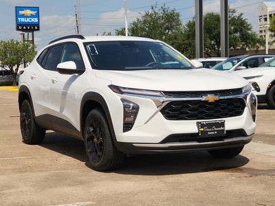 2025 Chevrolet Trax LT