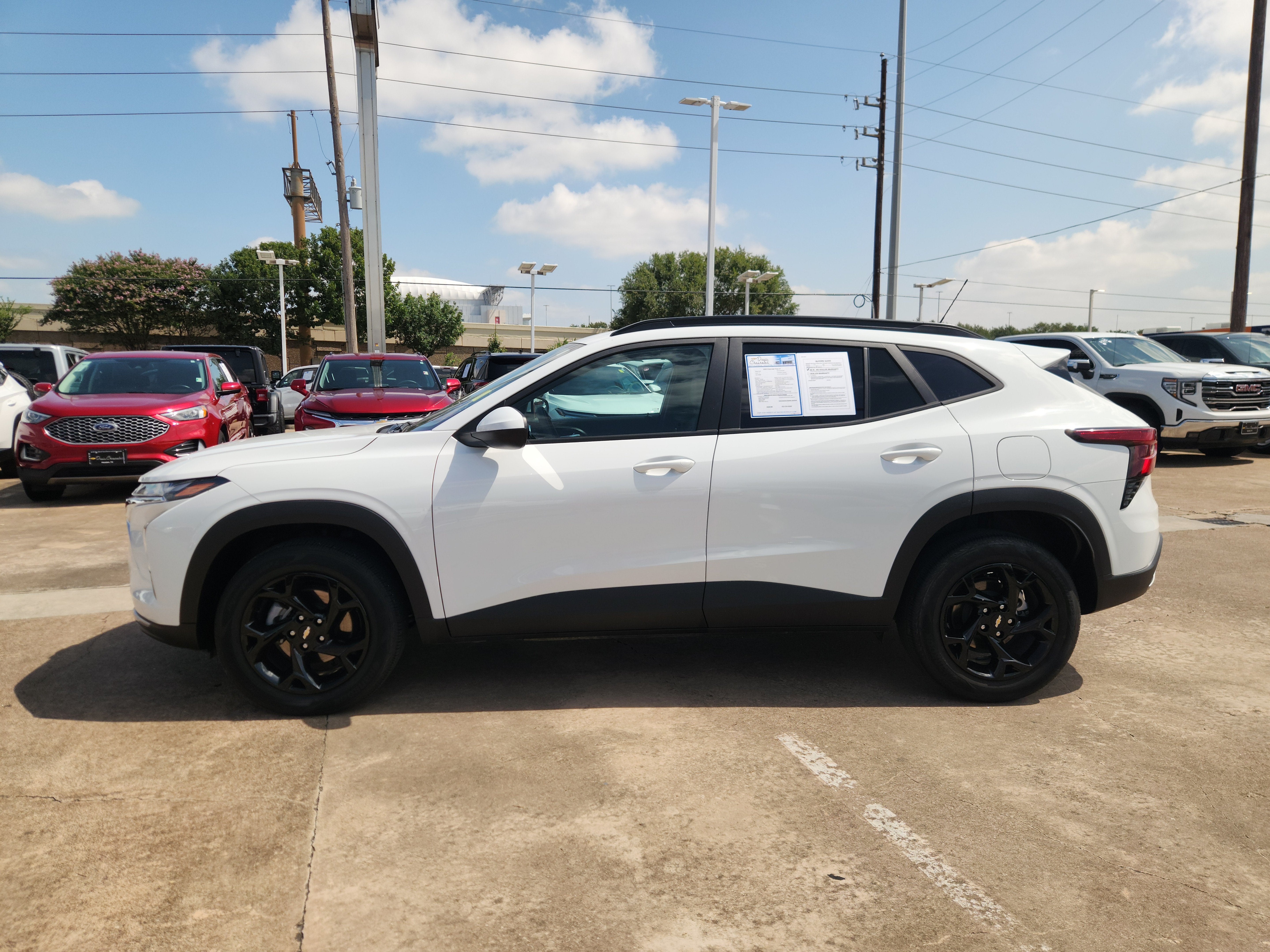 2025 Chevrolet Trax LT
