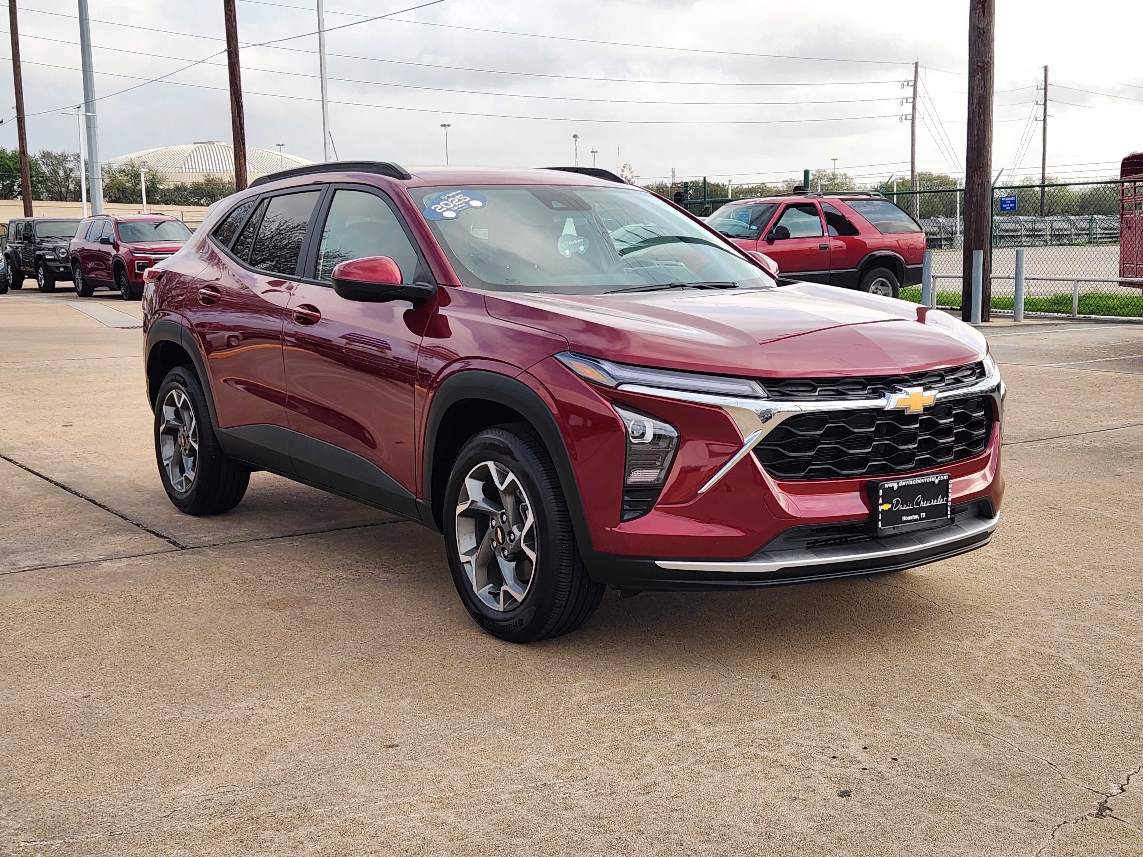 2025 Chevrolet Trax LT
