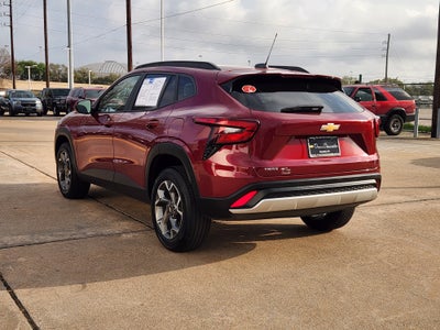 2025 Chevrolet Trax LT