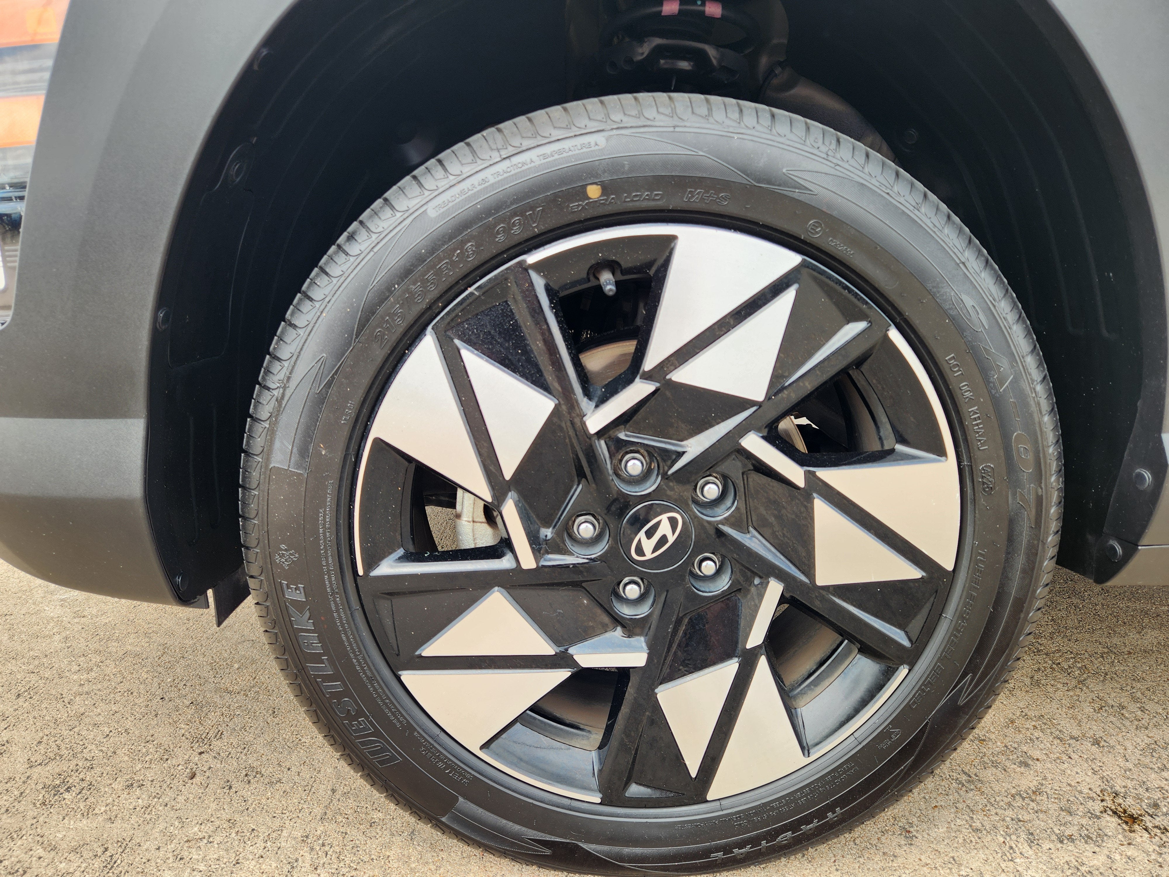 2024 Hyundai Kona SEL - Photo 10