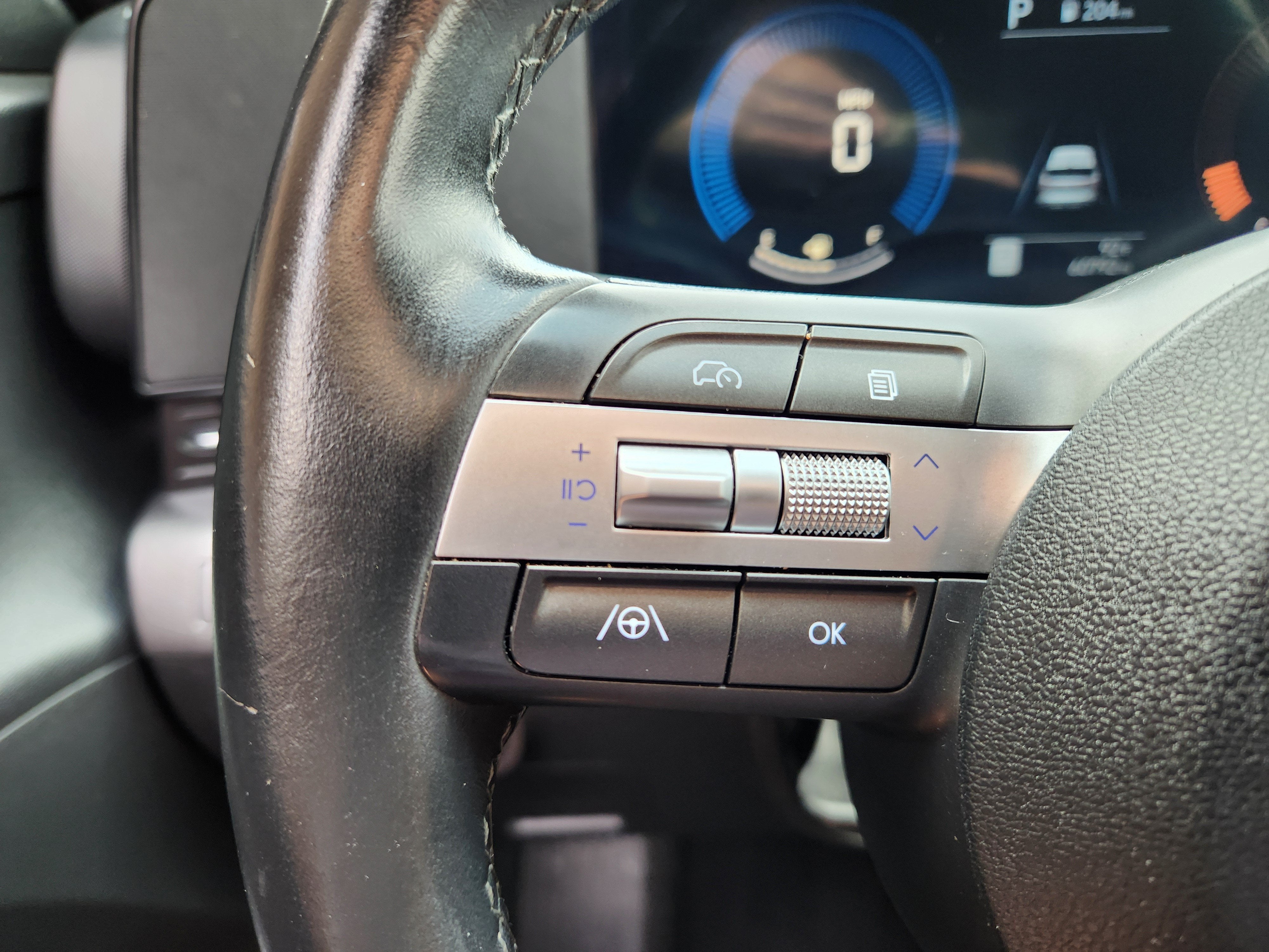 2024 Hyundai Kona SEL - Photo 28