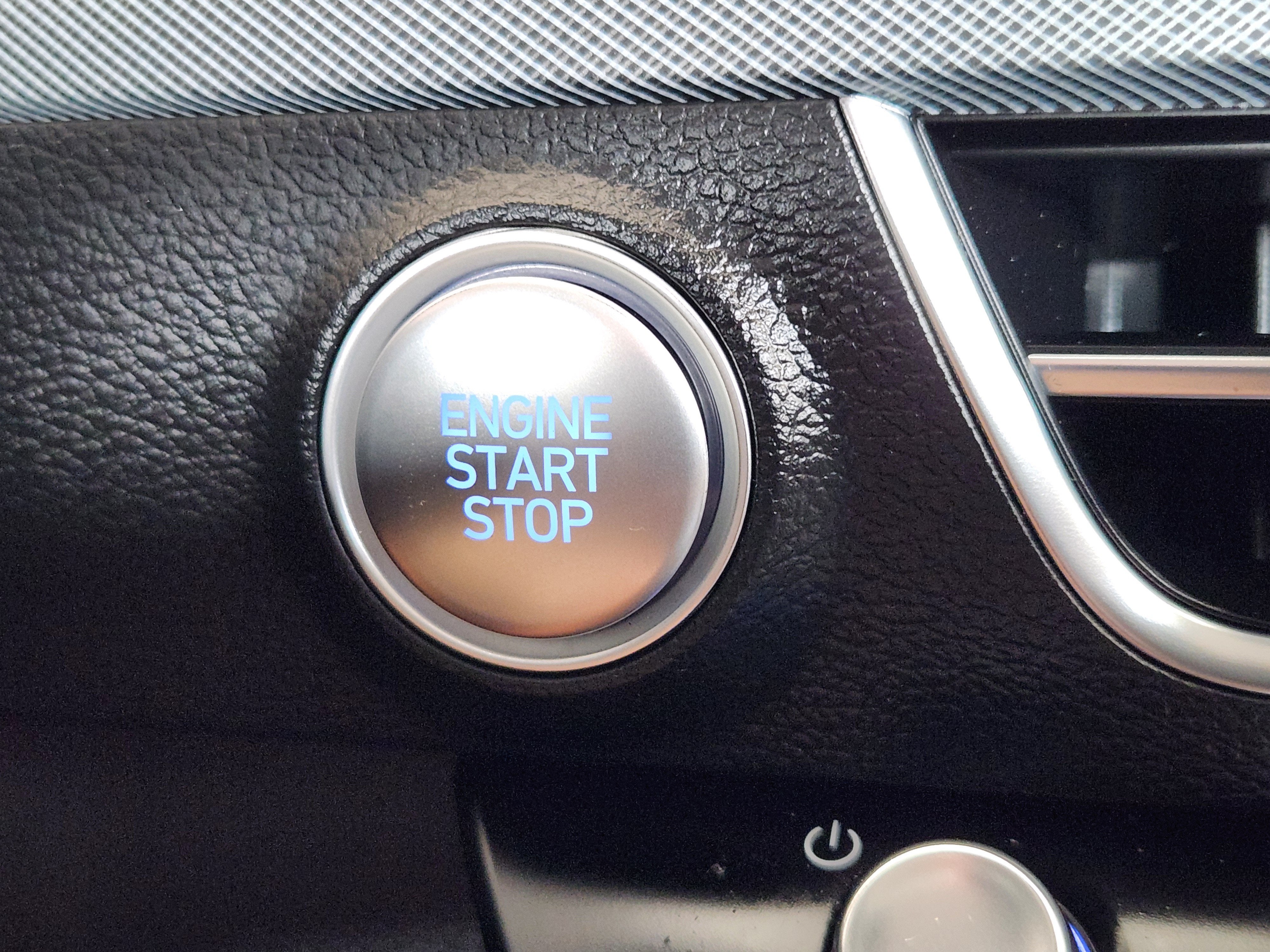 2025 Hyundai Sonata SEL - Photo 19