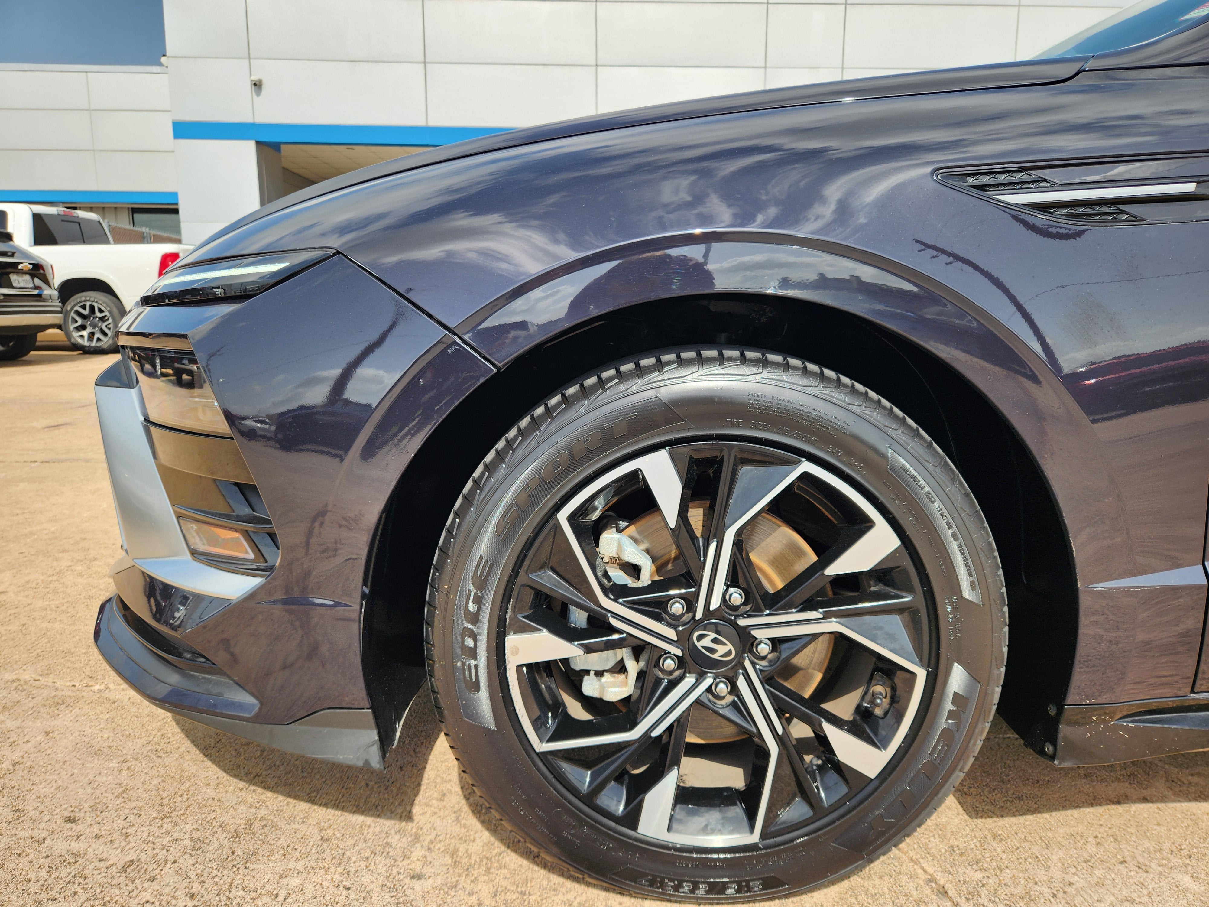2025 Hyundai Sonata SEL - Photo 8