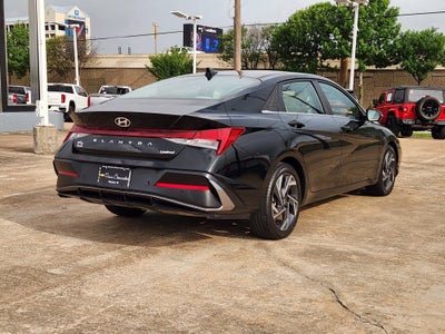 2024 Hyundai Elantra Limited