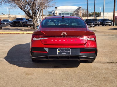 2025 Hyundai Elantra SEL Convenience