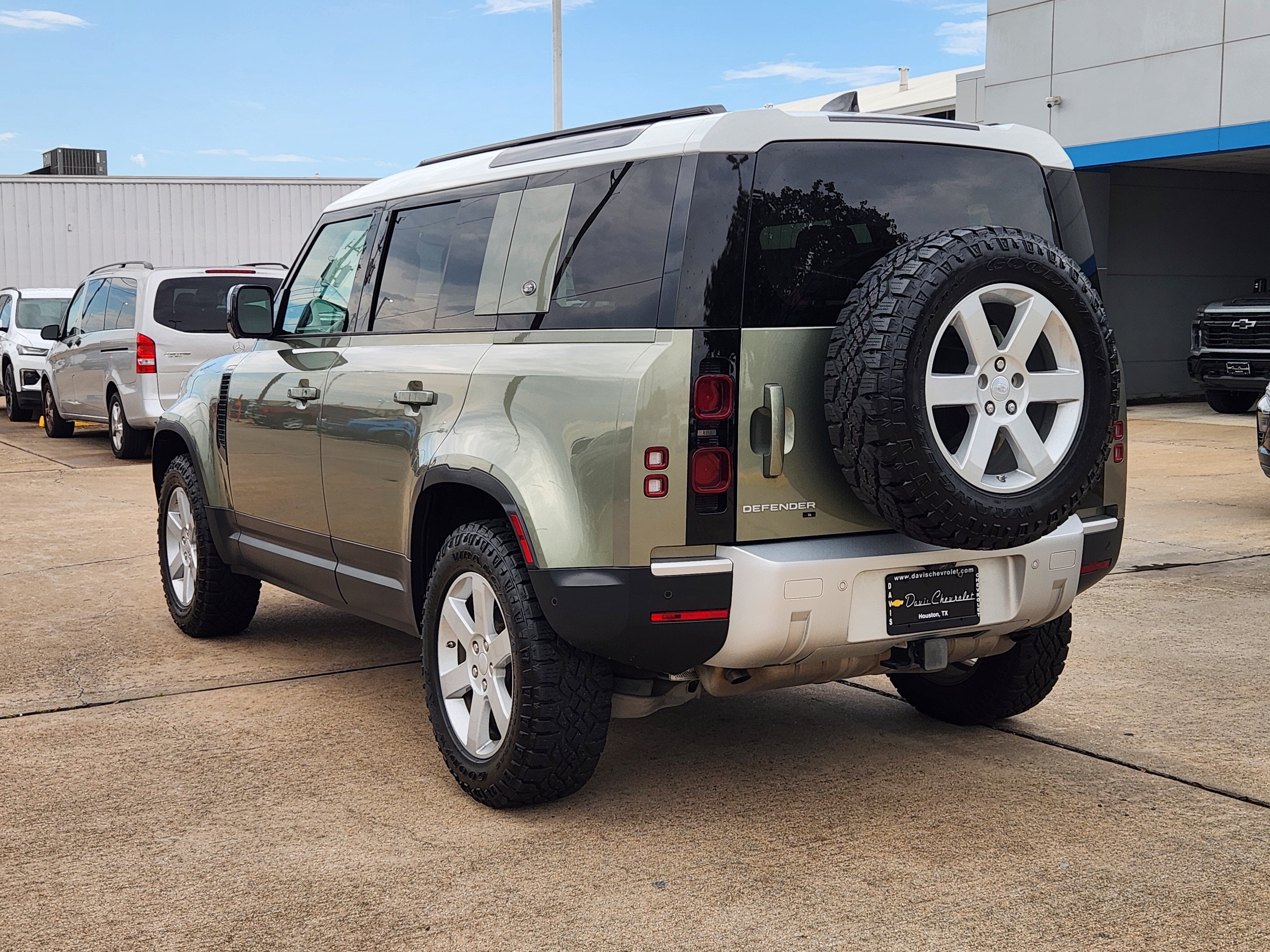 2020 Land Rover Defender S