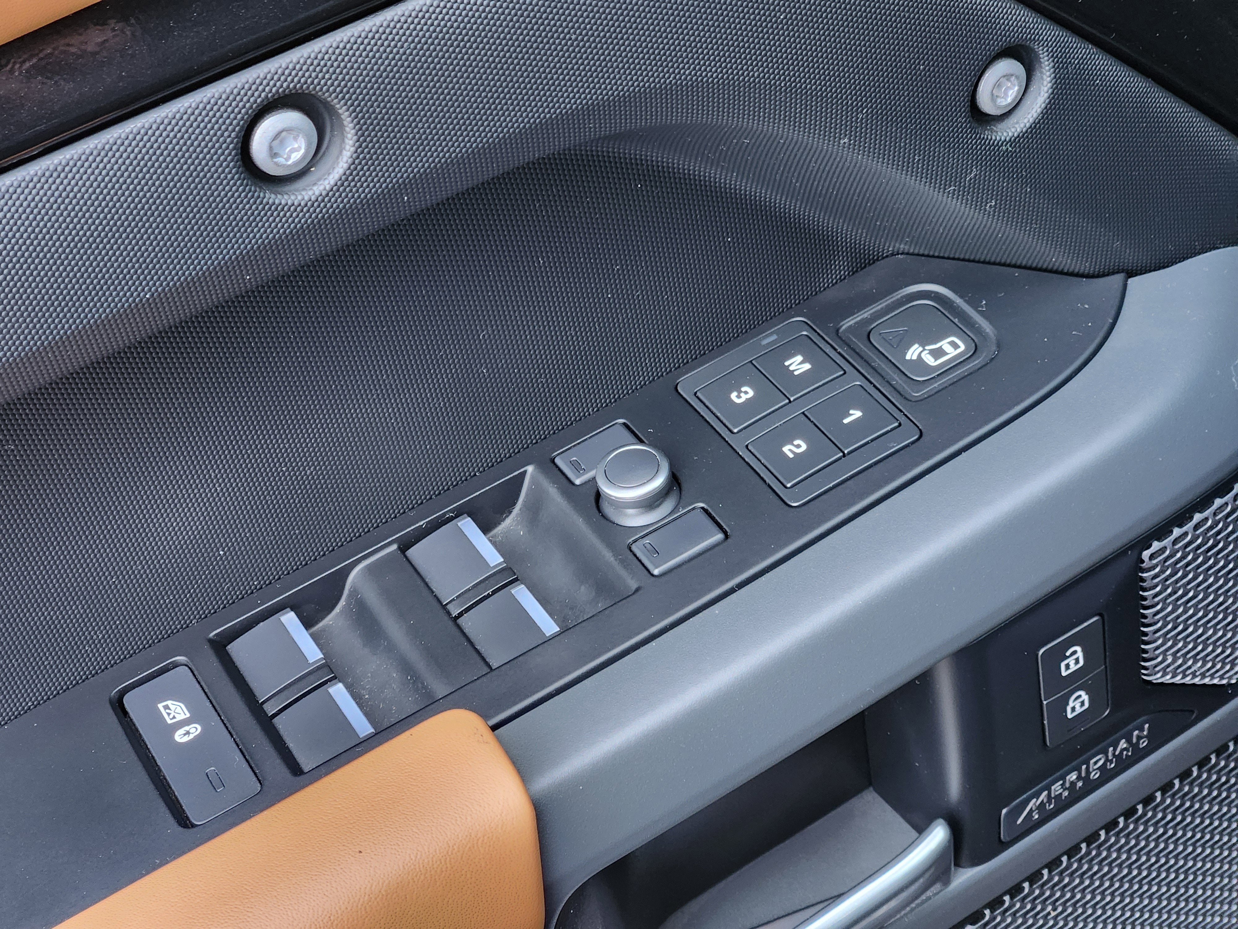 2021 Land Rover Defender 110 X