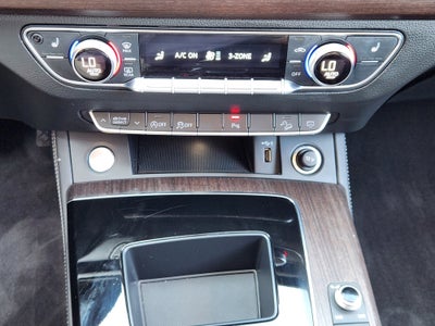 2024 Audi Q5 S line Premium Plus