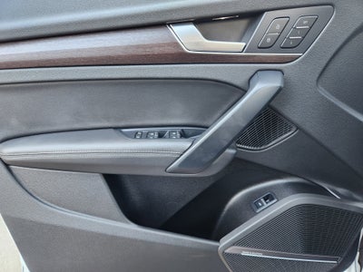 2024 Audi Q5 S line Premium Plus