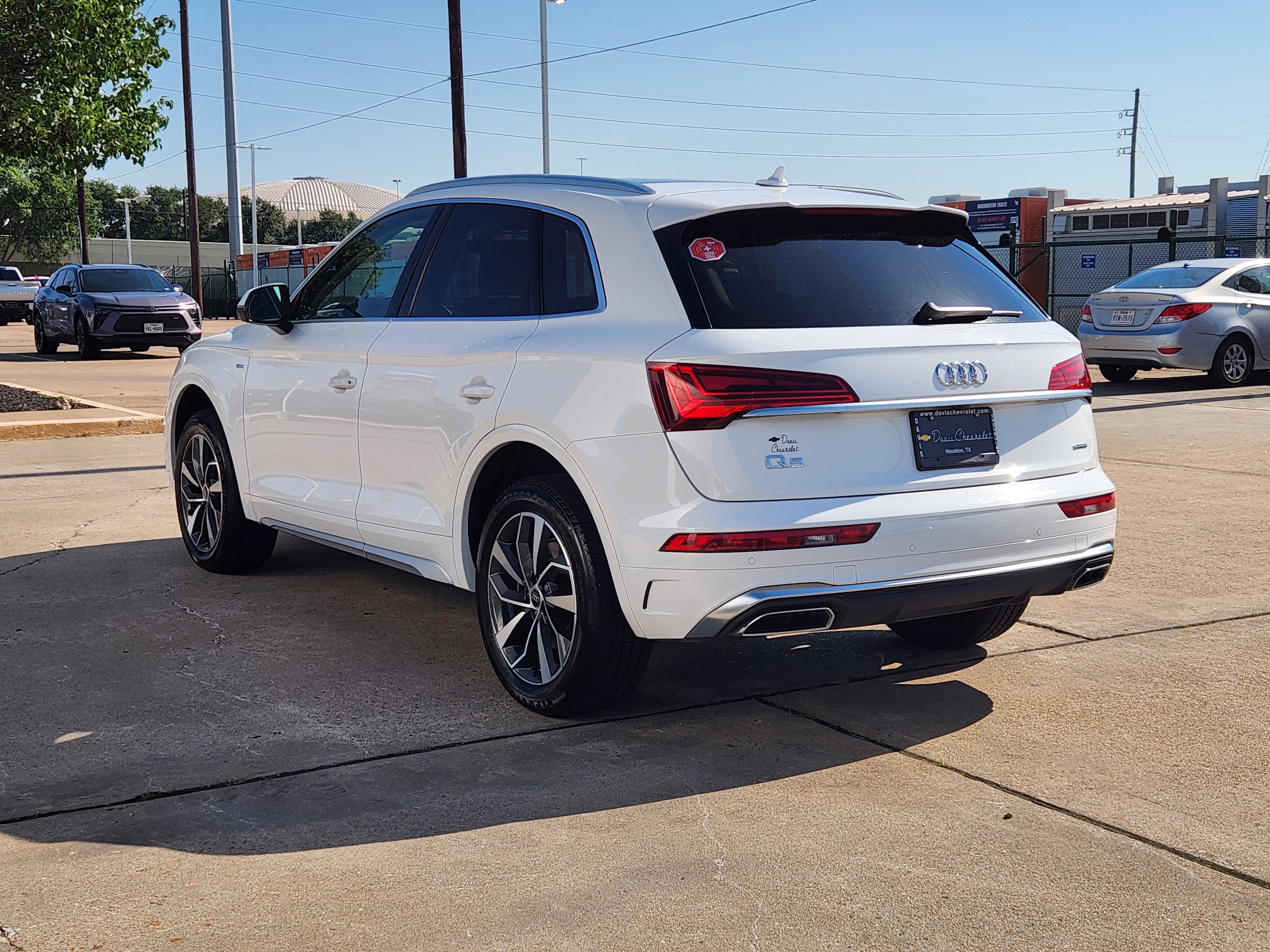 2024 Audi Q5 S line Premium Plus