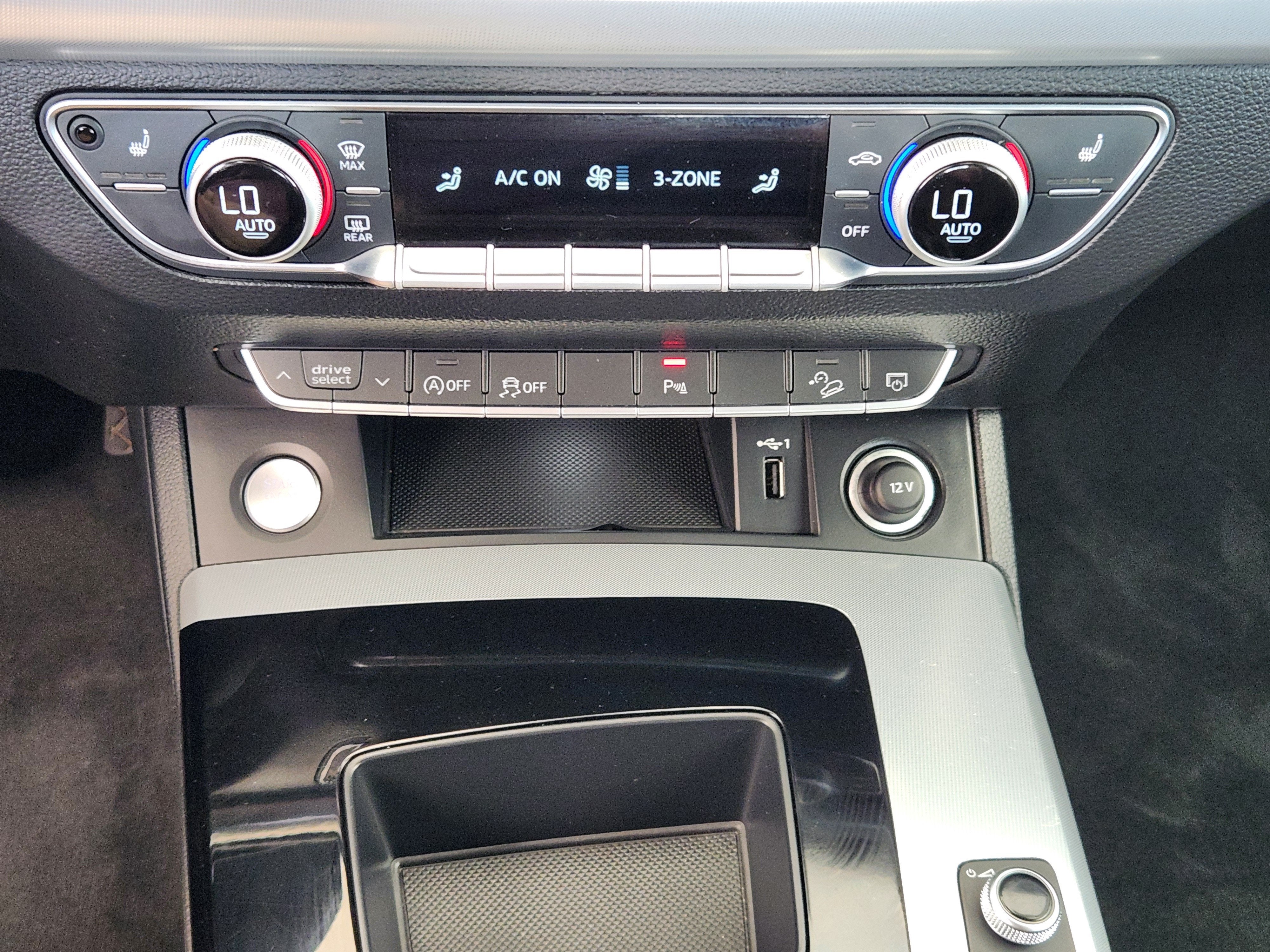 2025 Audi Q5 S line Premium