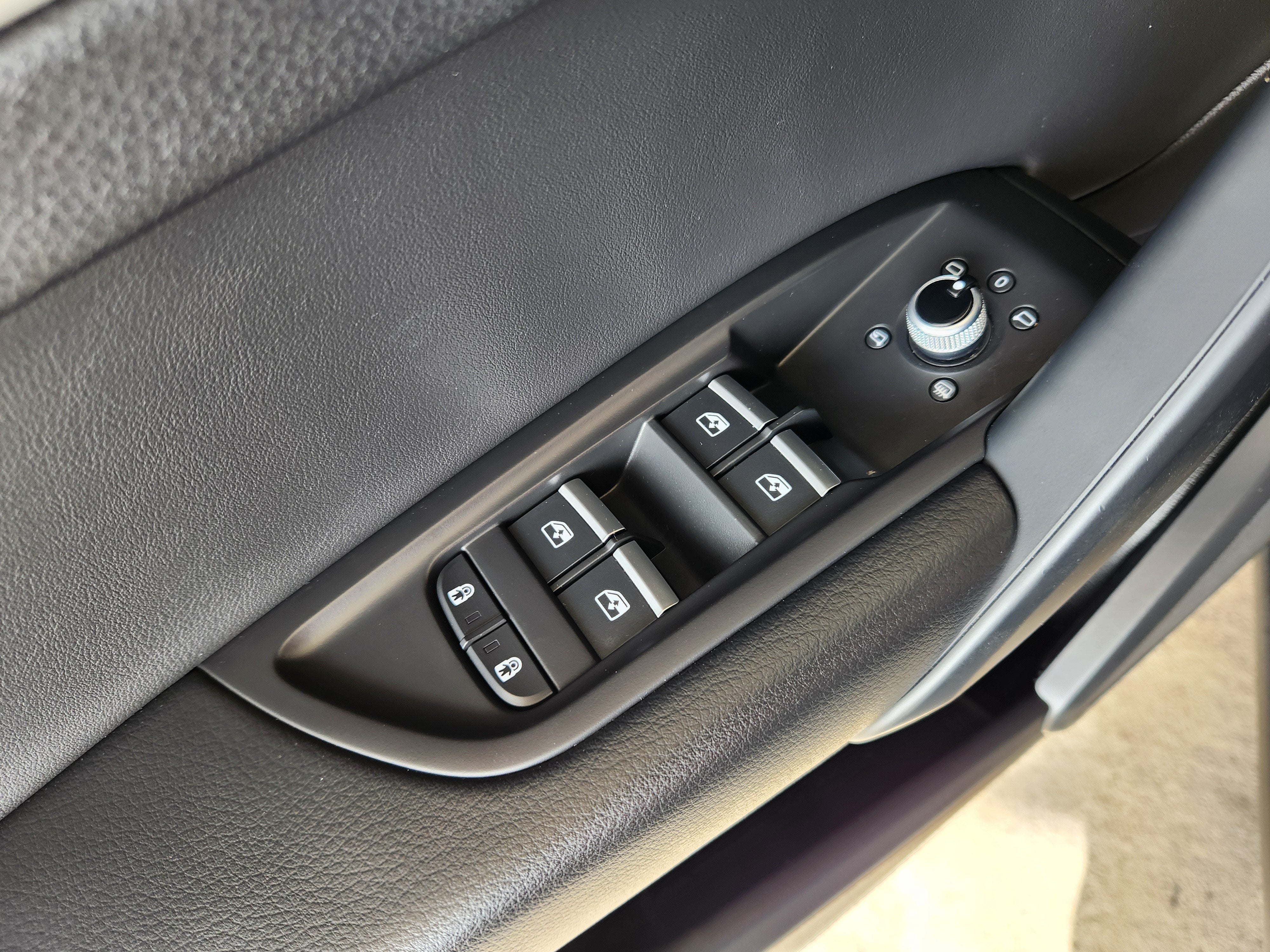 2025 Audi Q5 S line Premium